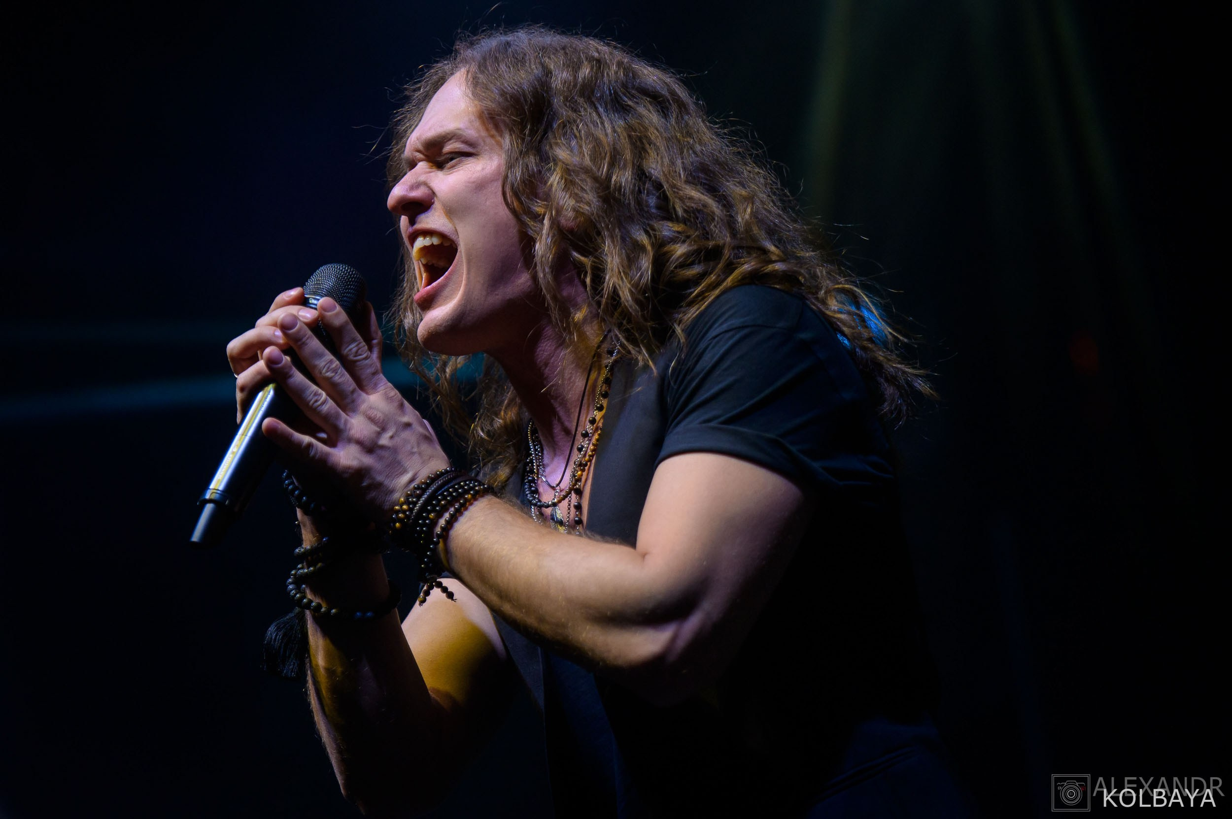 Эпидемии 29 лет — концерт в день рождения. Концертный и театральный репортажный фотограф в Москве Александр Колбая