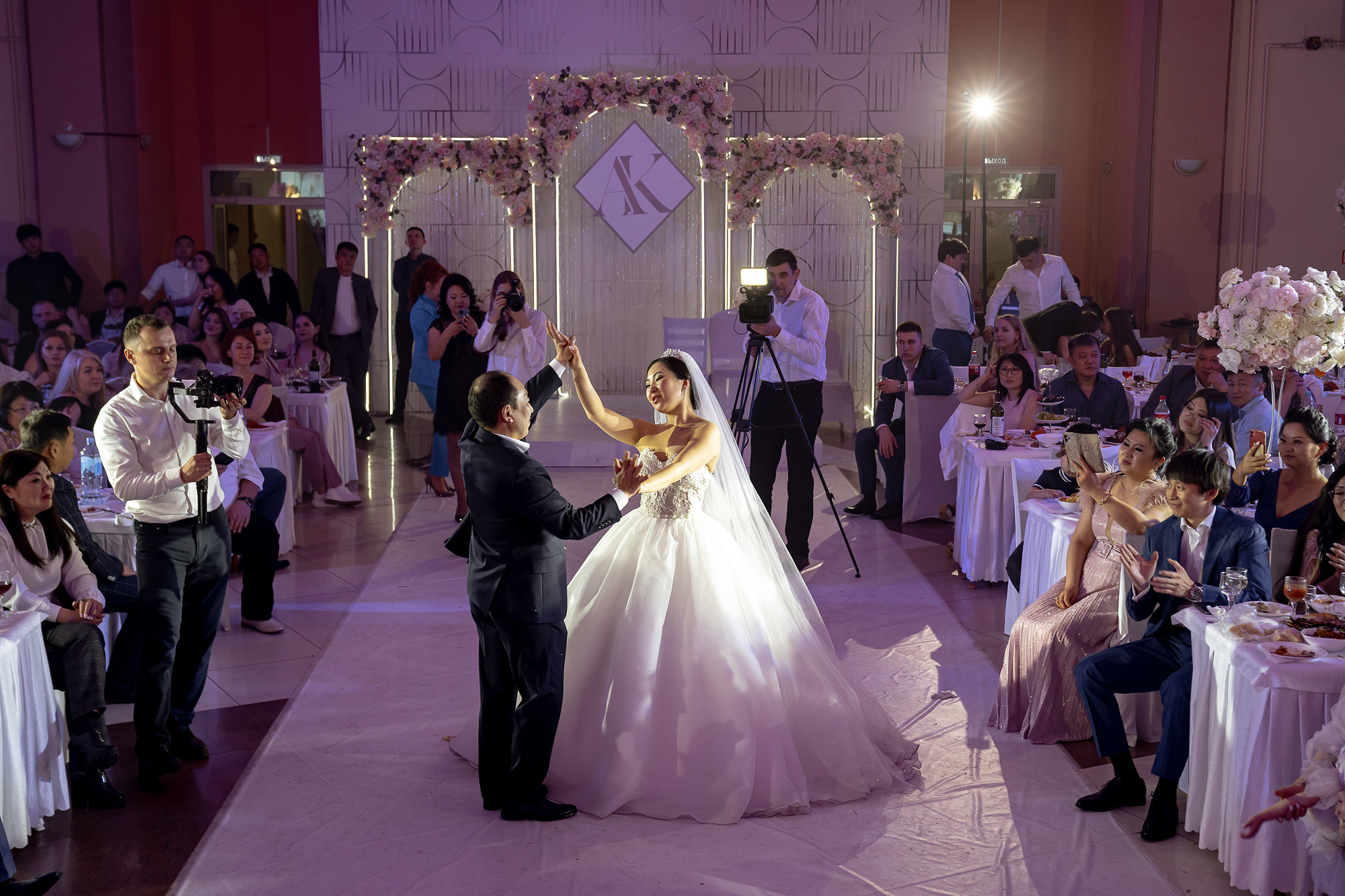 Анонс свадьбы Артура и Кристины. Фотограф во Владивостоке Антон Блохин