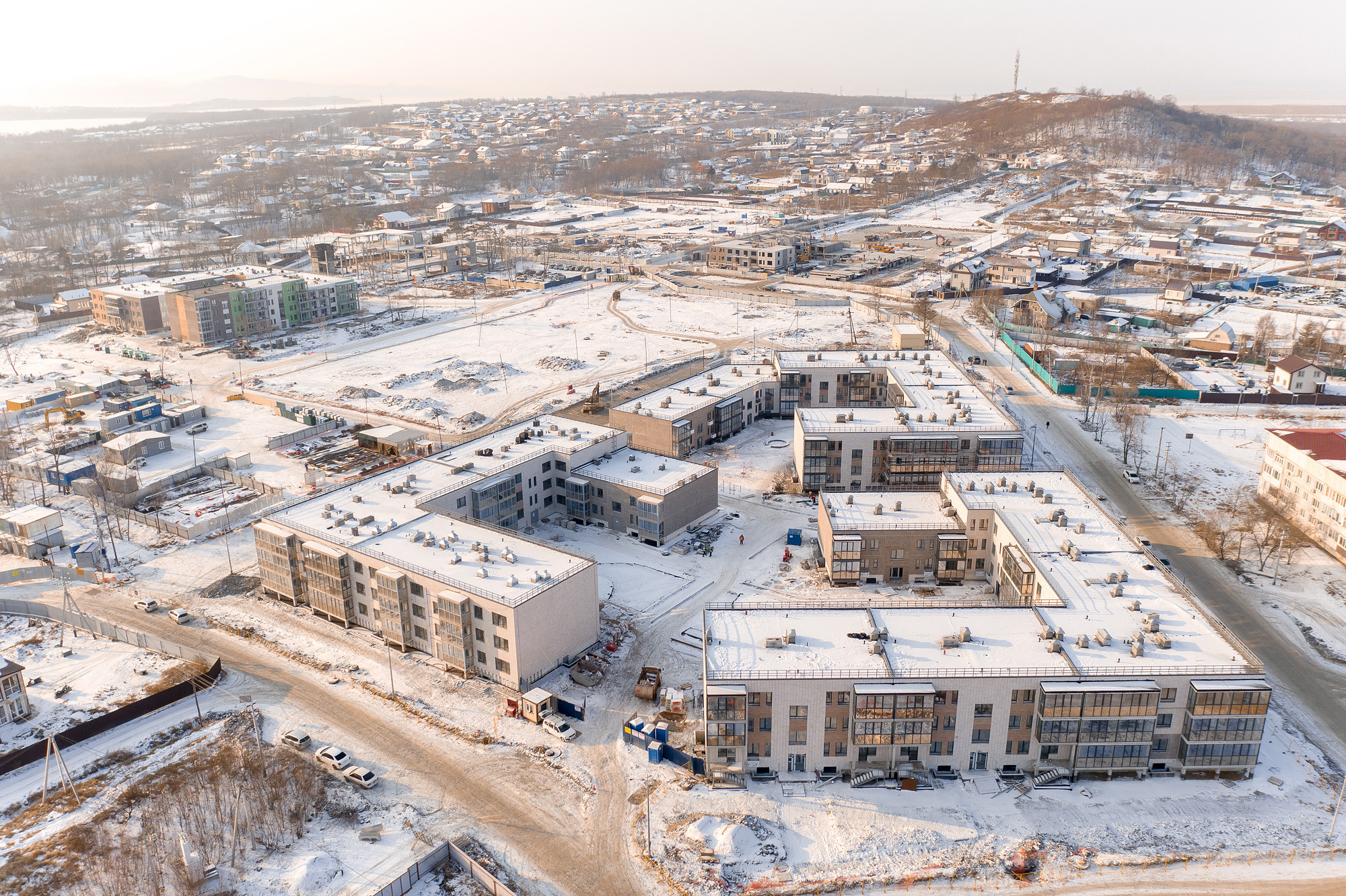 Строительство поселка Зима Южная