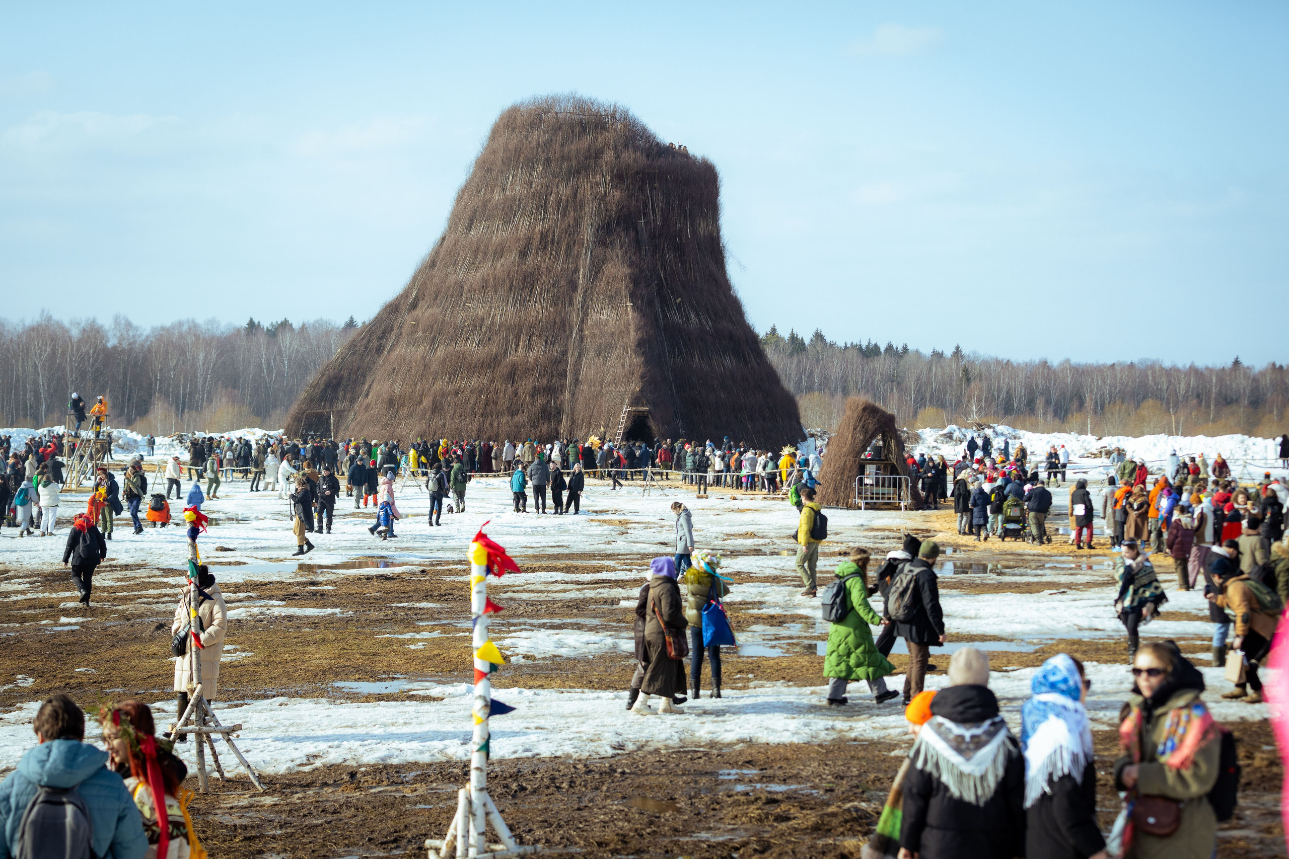 Масленица в Никола-Ленивце, весна 2024 г. Фотограф Виноградов Константин