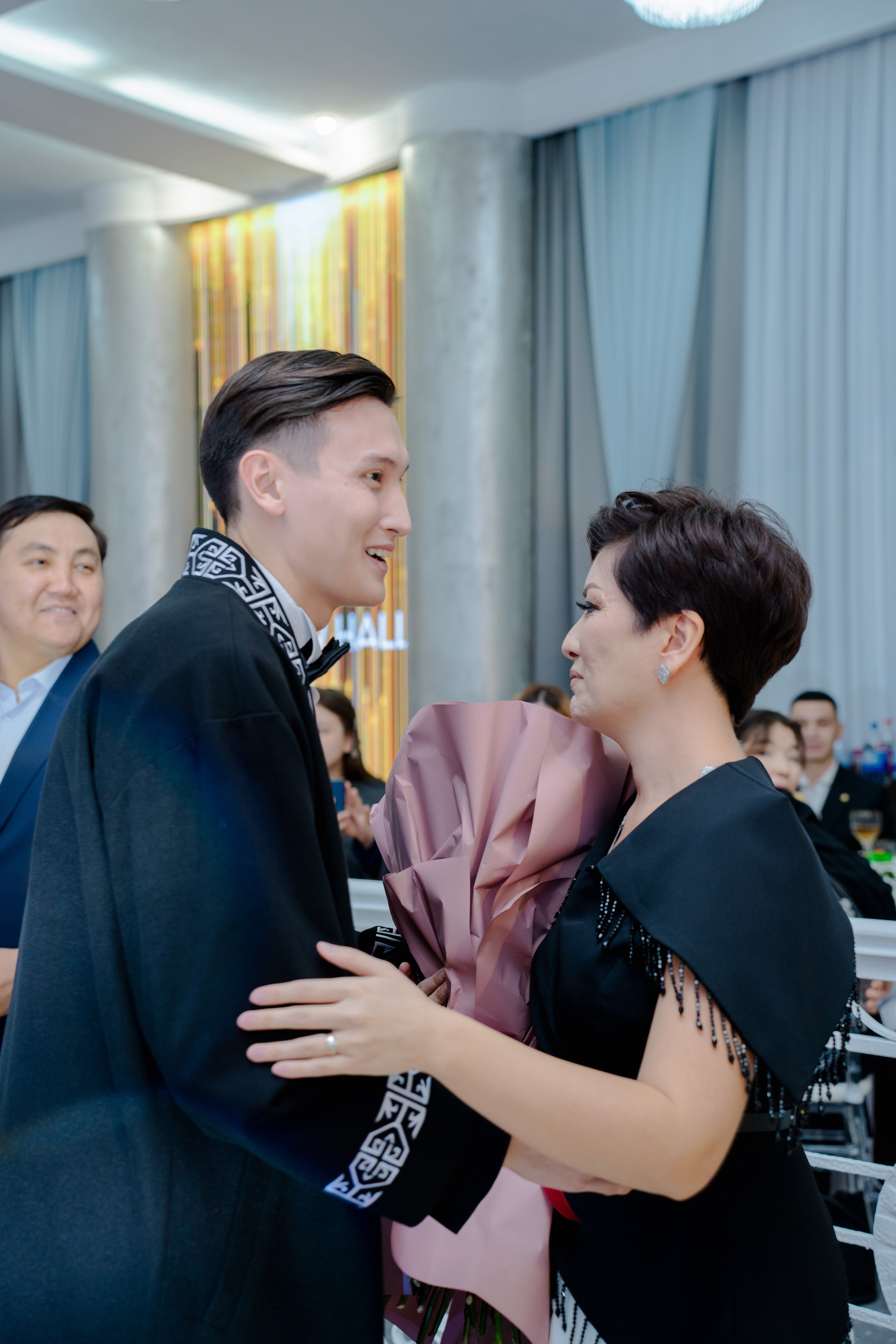 KAMILLA QYZ UZATU. Nomad media