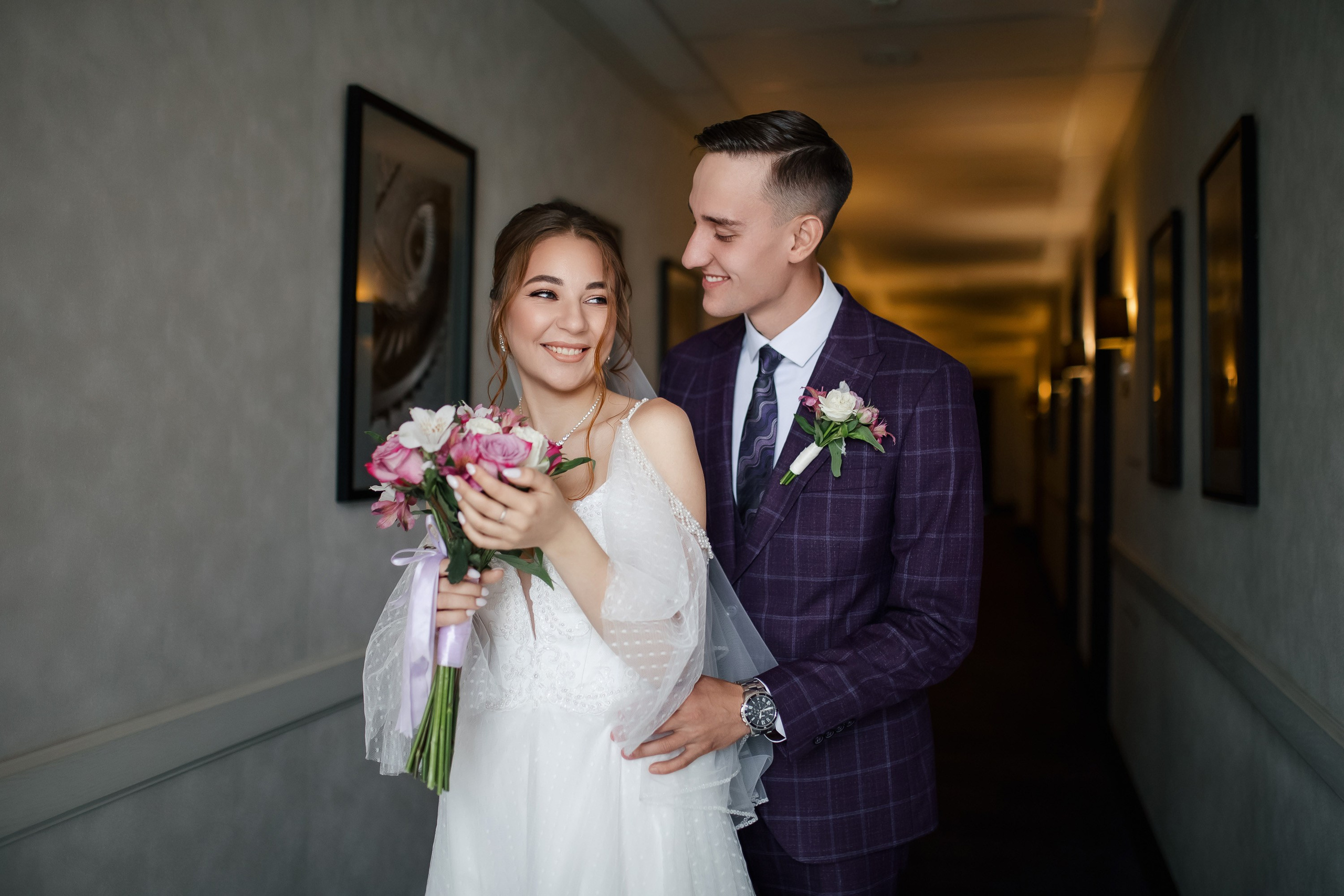 Ксения и Максим. Сборы Sopka. Прогулка по городу. Свадебный фотограф в Хабаровске