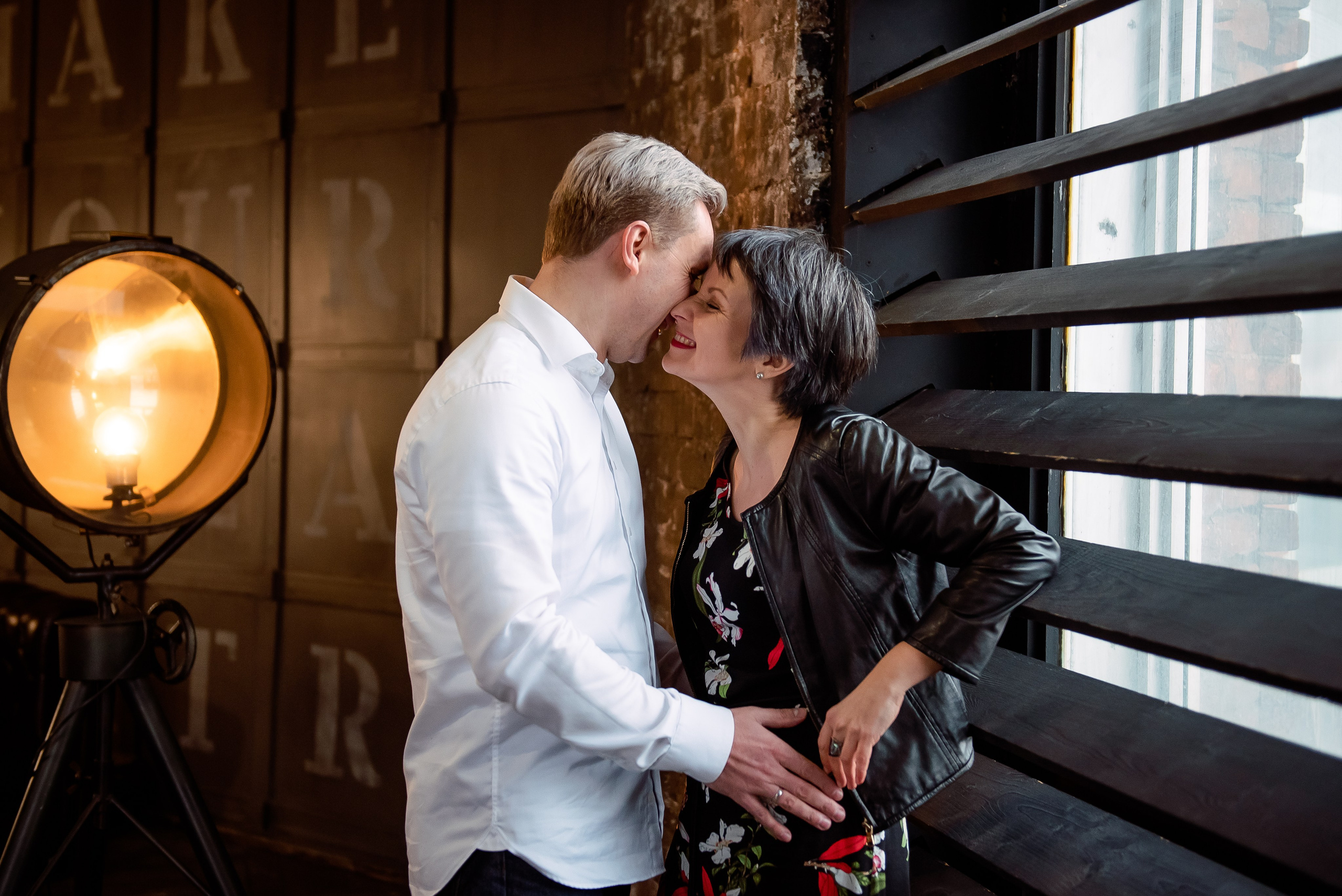 Семейная фотосессия в Wood-studio. Свадебный и семейный фотограф в Москве Юлия Винник