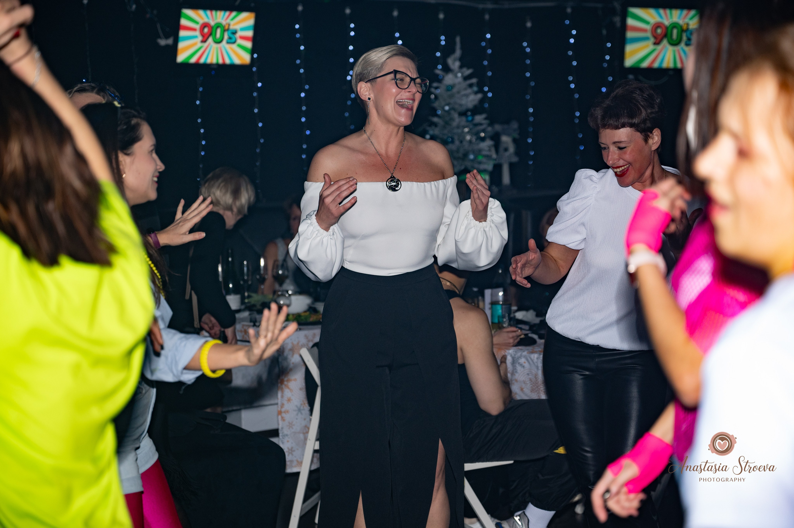 Танцевальное путешествие в 90е. Семейный и детский фотограф в Королеве, Москве и Московской области Строева Анастасия