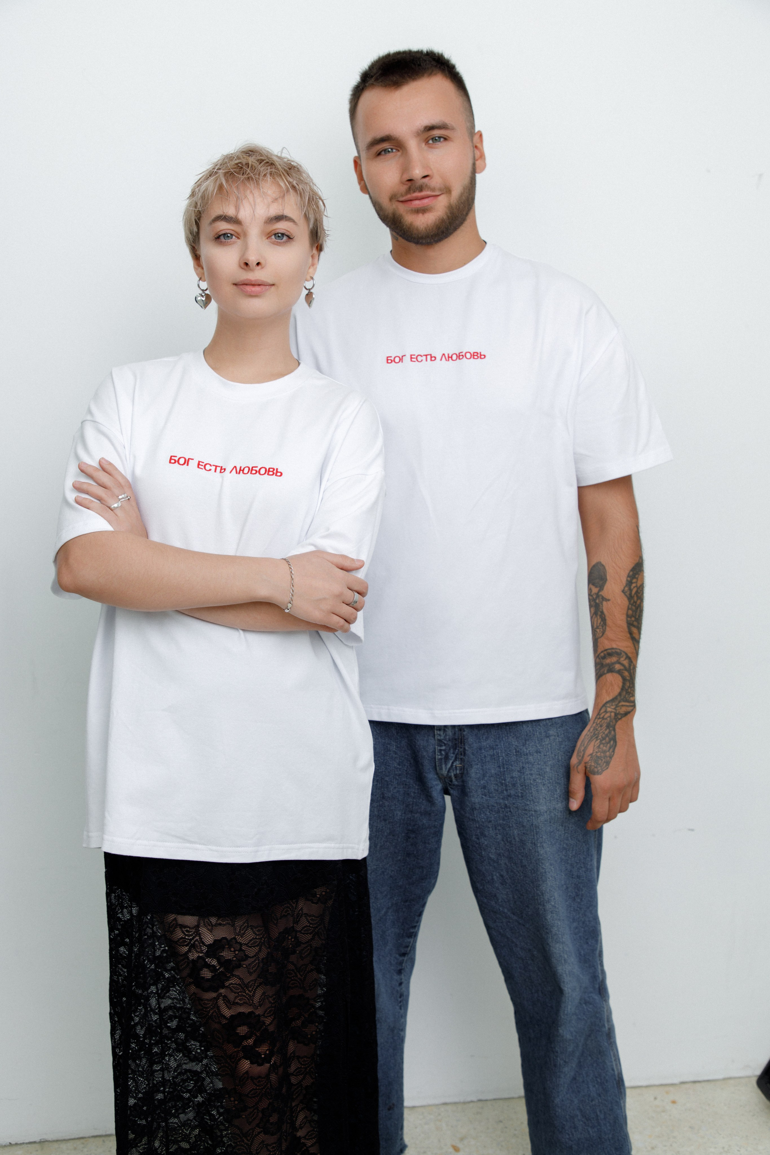 Каталог для бренда футболок. Фотограф Ксения Третьякова, Санкт-Петербург