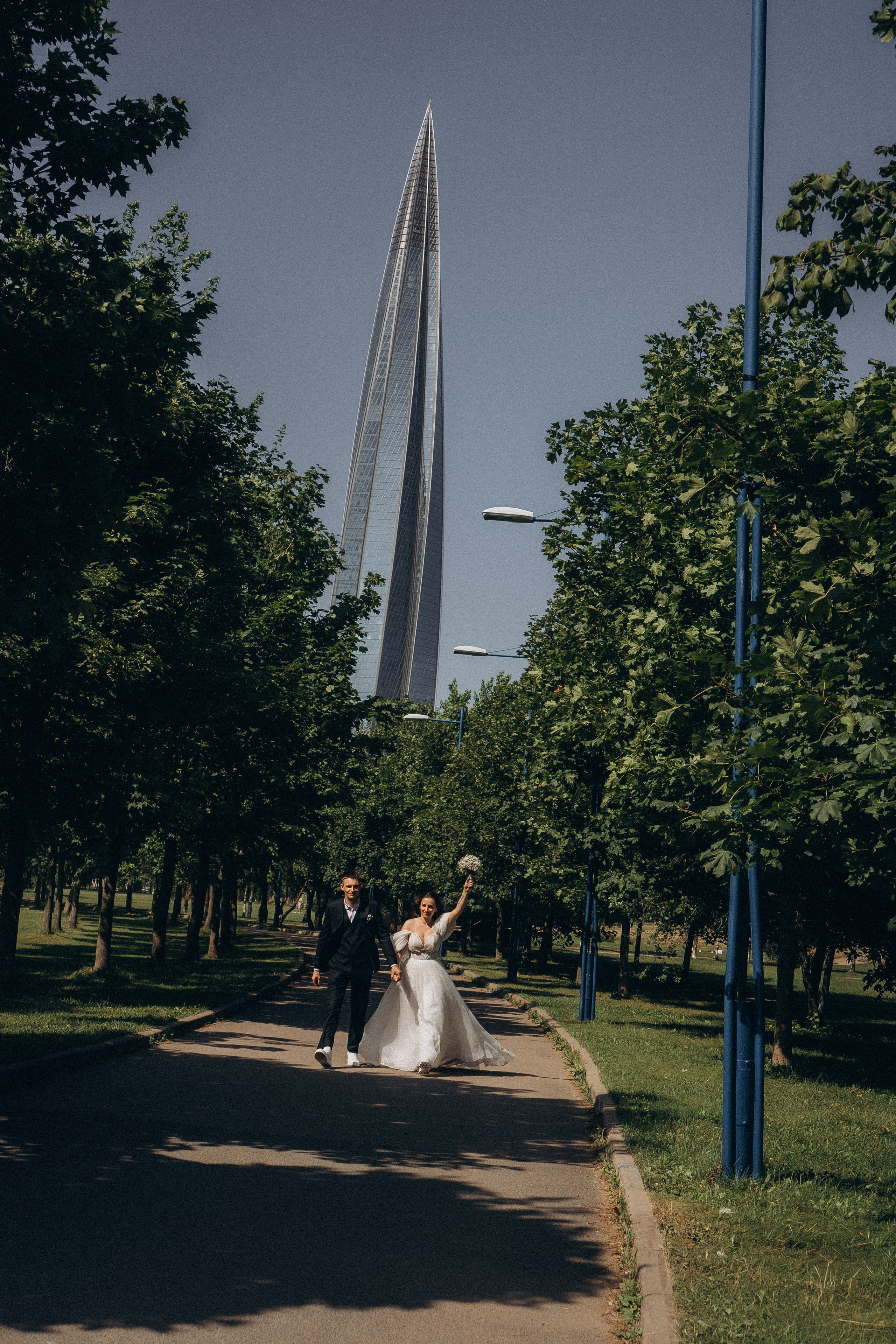 СВАДЕБНАЯ СЬЕМК В ПАРКЕ 300-ЛЕТИЯ. Профессиональный фотограф, Санкт-Петербург — Виктория Богомолова