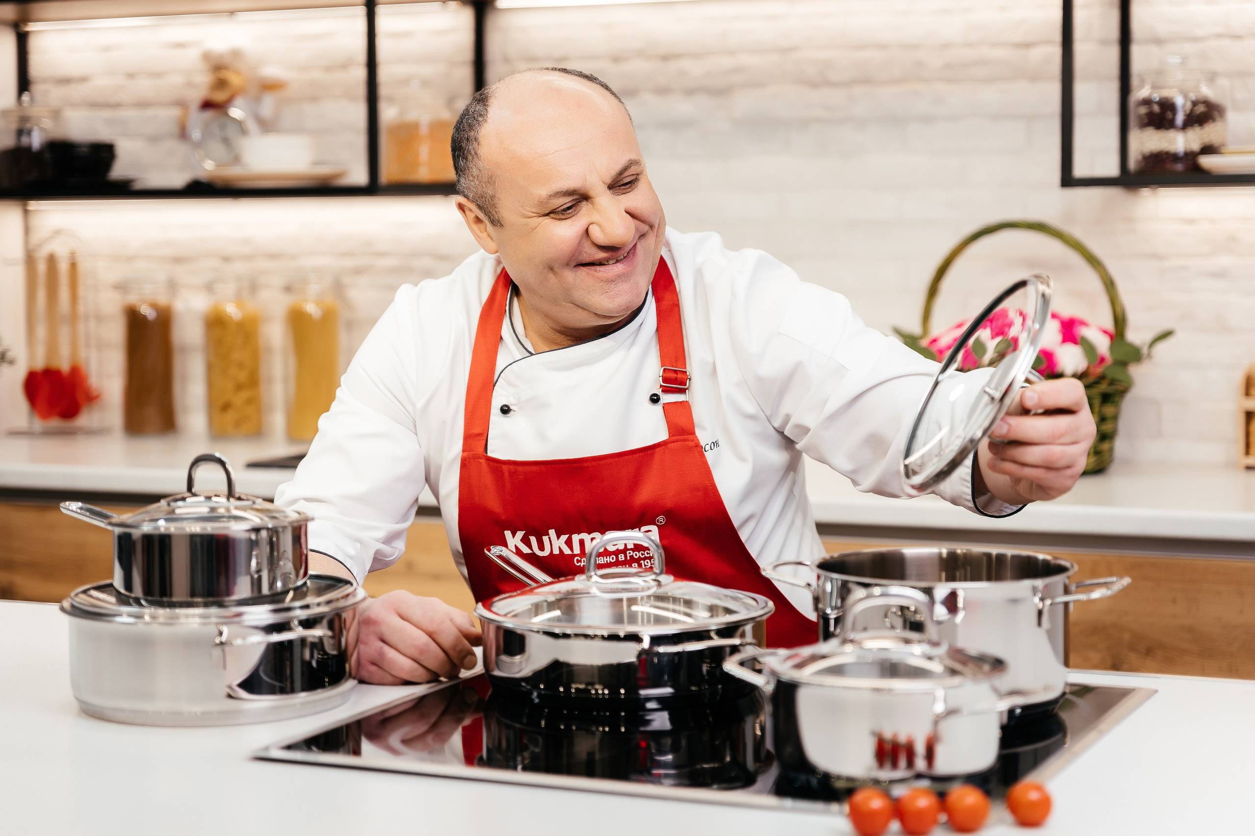 Производитель металла-посуды Кукмара. Лазерсон. Ваш самый лучший фотограф!