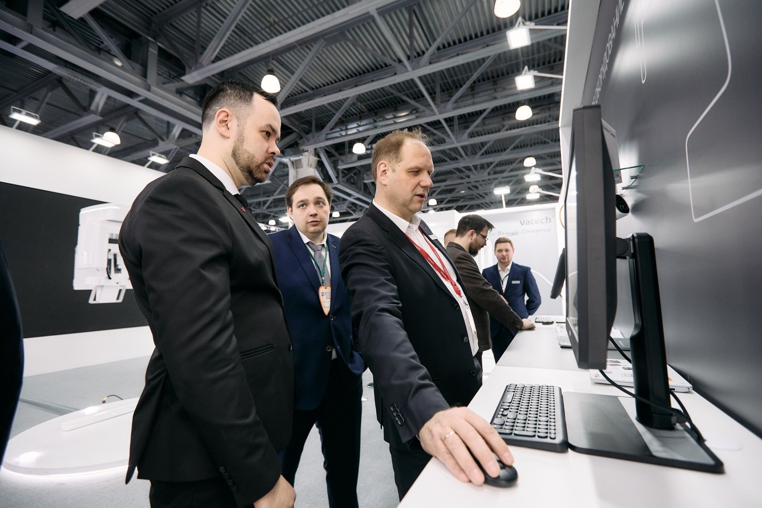 Дентал Салон 2026: Vatech. Свадебный и репортажный фотограф Дмитрий Кононенко