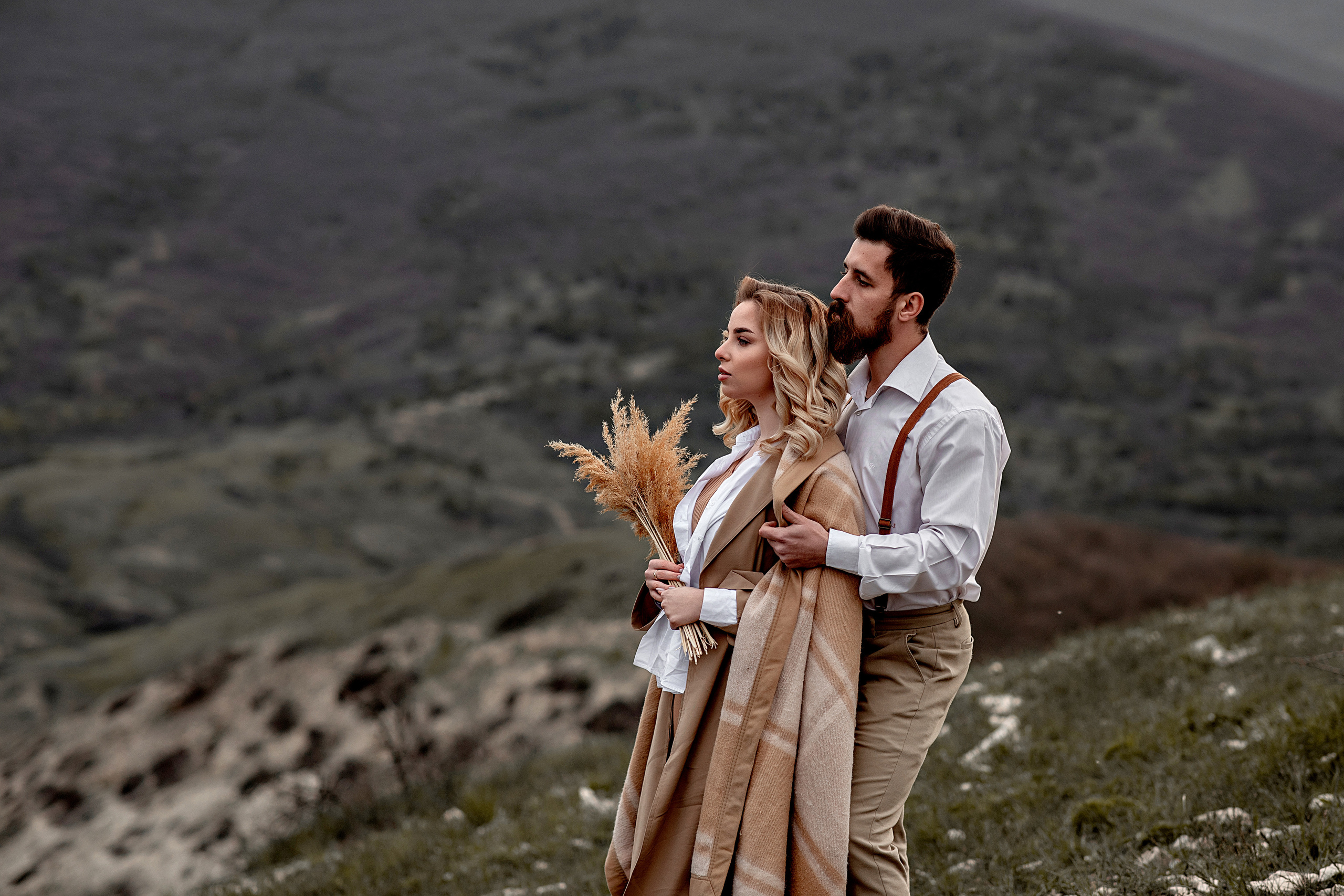 Выездные фотосессии. Съемка для влюбленных. Фотограф-стилист Крым Прокат одежды в Крыму. Фотосессии в Крыму