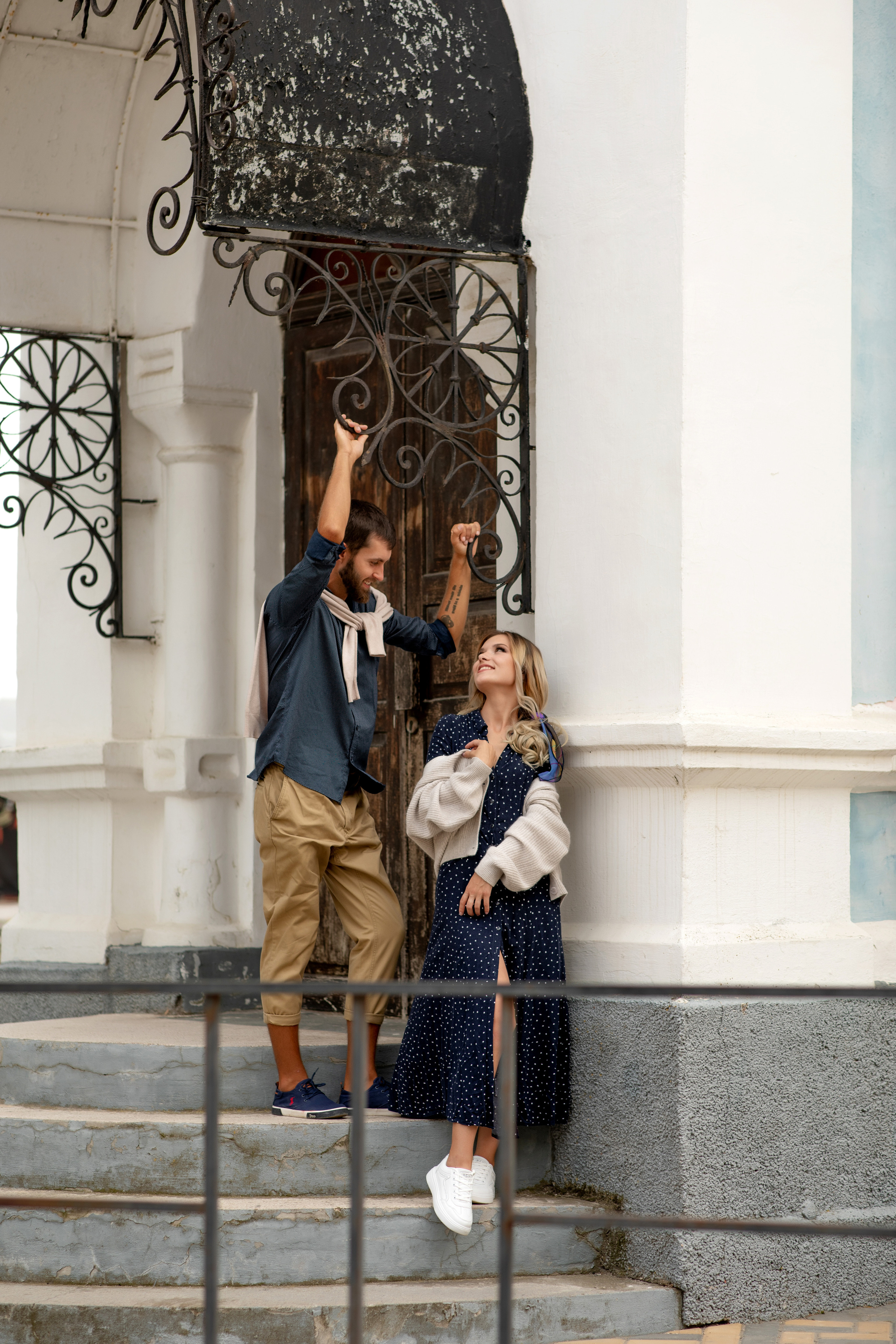 Выездные фотосессии. Съемка для влюбленных. Фотограф-стилист Крым Прокат одежды в Крыму. Фотосессии в Крыму