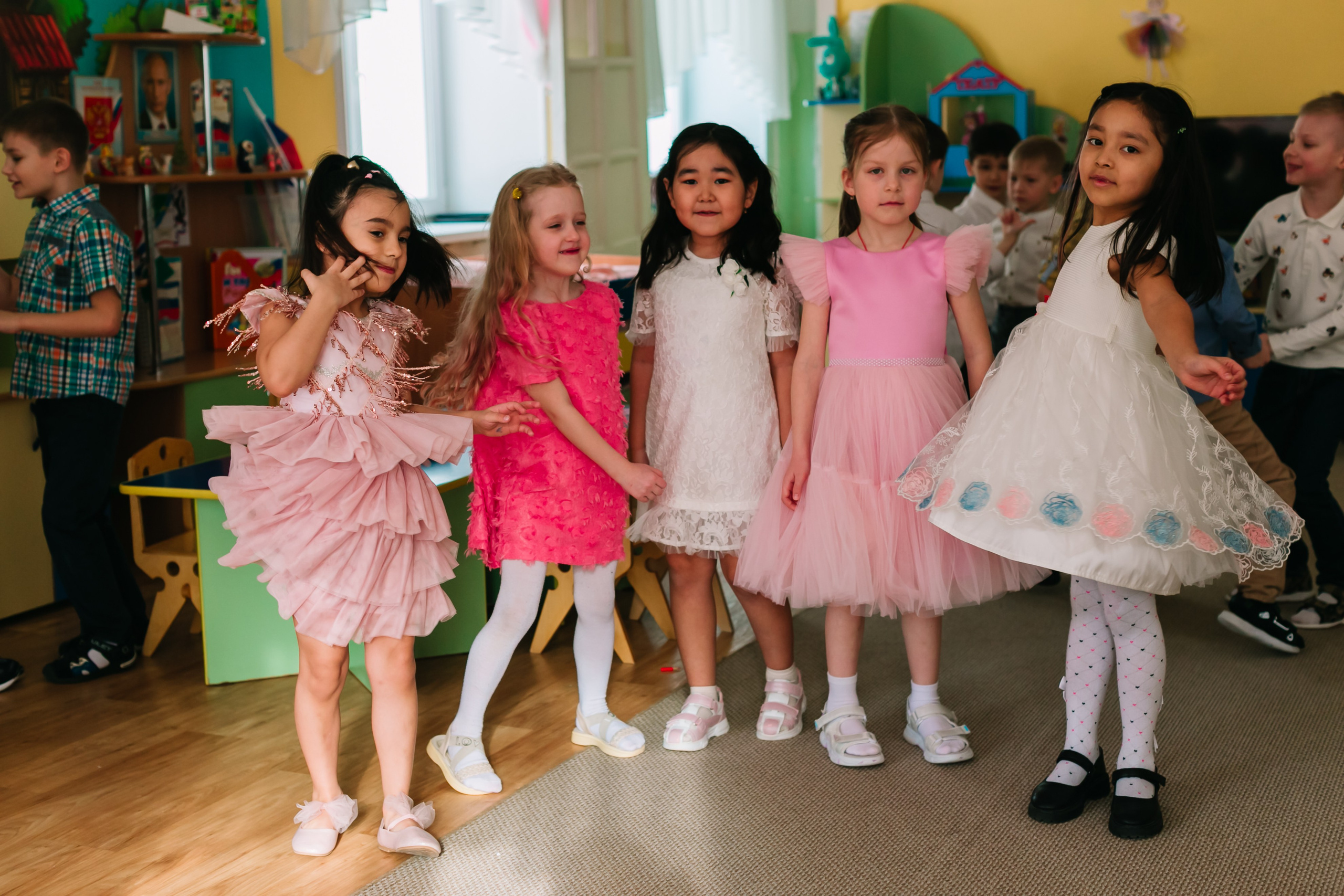 алёна малахова фотограф новосибирск семейный детский домашняя фотосессия в новосибирске день рождения репортажная съёмка фотосессия с лошадьми на конюшне деревня алтай  на природе фотосессия в детском саду мама и сын предложение руки и сердца идея  помолвка фотосессия берег закат детский день рождения годик торт аниматор лофт игровая продолжение следует prodoljenie_sleduet_  корпоратив тимбилдинг первоклашка линейка 