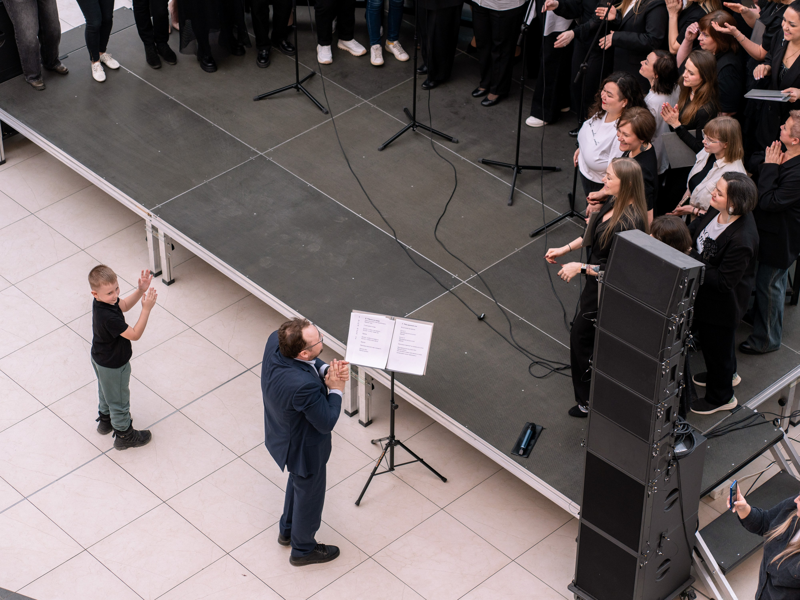 Хор Мажор & Синара Сингерс|Veer Mall. Фотограф в Екатеринбурге Яна Круташова