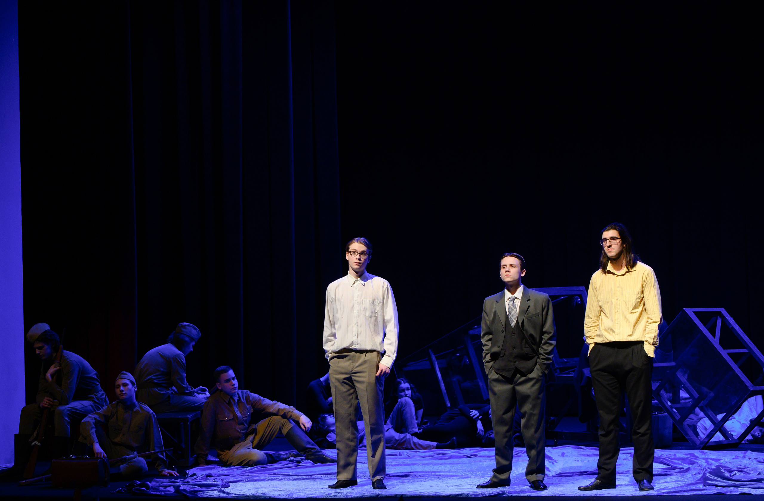 Молодая гвардия. Фотоуслуги, услуги фотографа, фотографирование важных событий