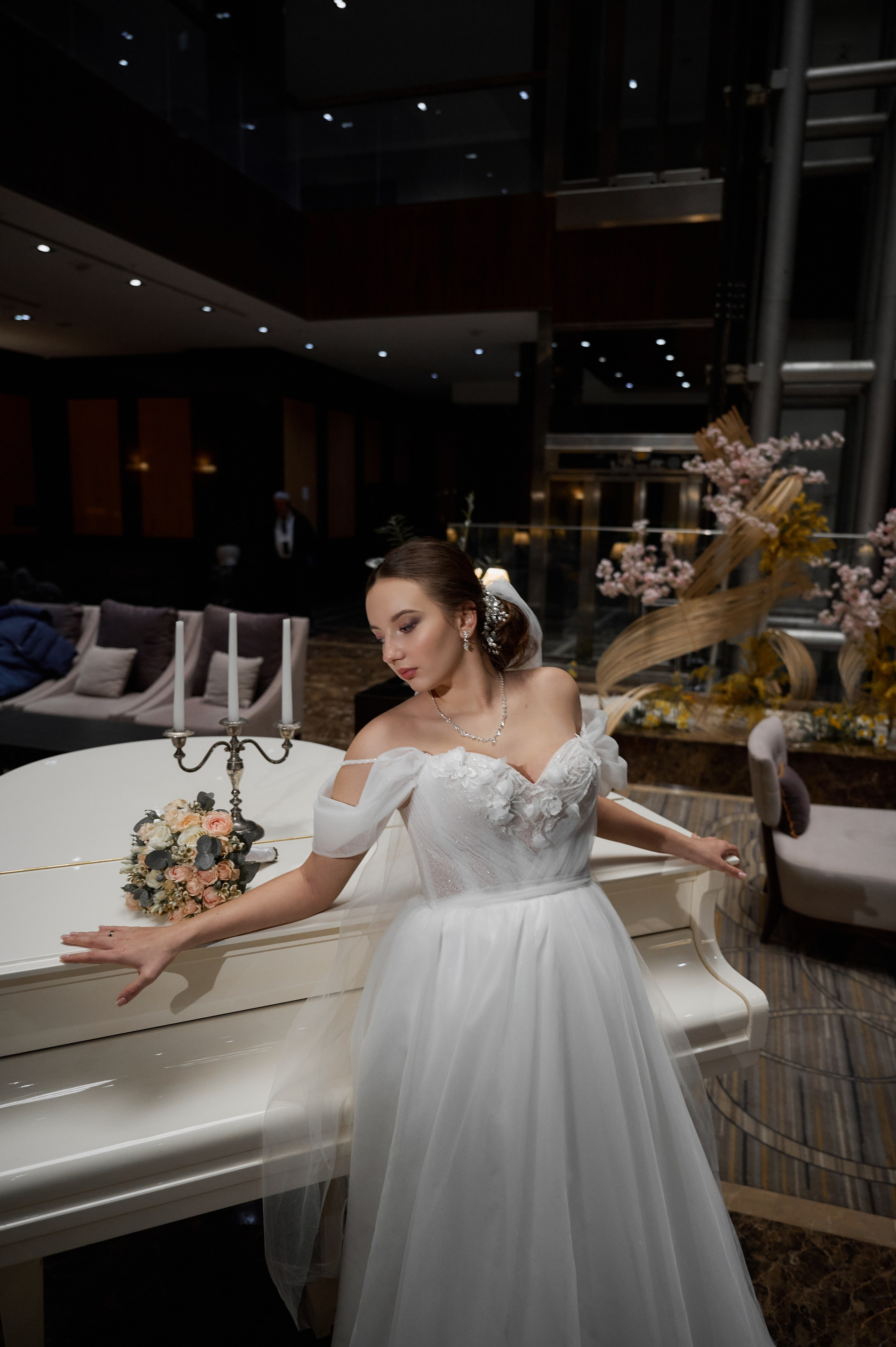 Свадебная фотосессия в СК Рояль Тула. Свадебный фотограф в Туле Никита Беляев