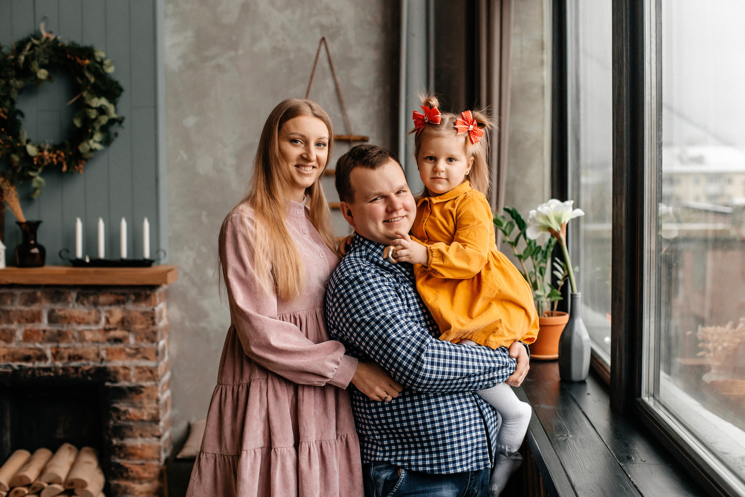 Алеся+Женя+Ксюша. Семейный фотограф в Минске Саша Павлюк