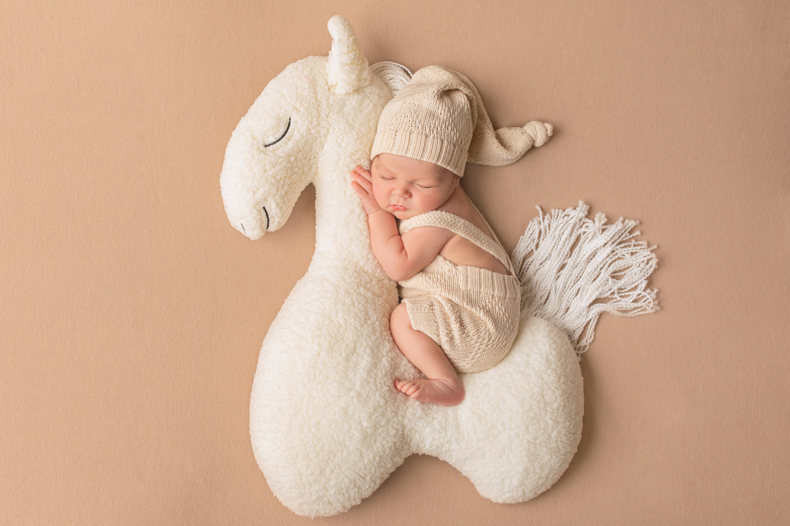 Фотосъемка младенцев Хабаровск, фотосессия новорожденных Хабаровск, фотосессия newborn Хабаровск, Лучший ньборн фотограф в Хабаровске, первый ньборн фотограф в Хабаровске, Лучший ньберн фотограф в Хабаровске. Лучший newborn фотограф в Хабаровске, ньберн фотограф в Хабаровске