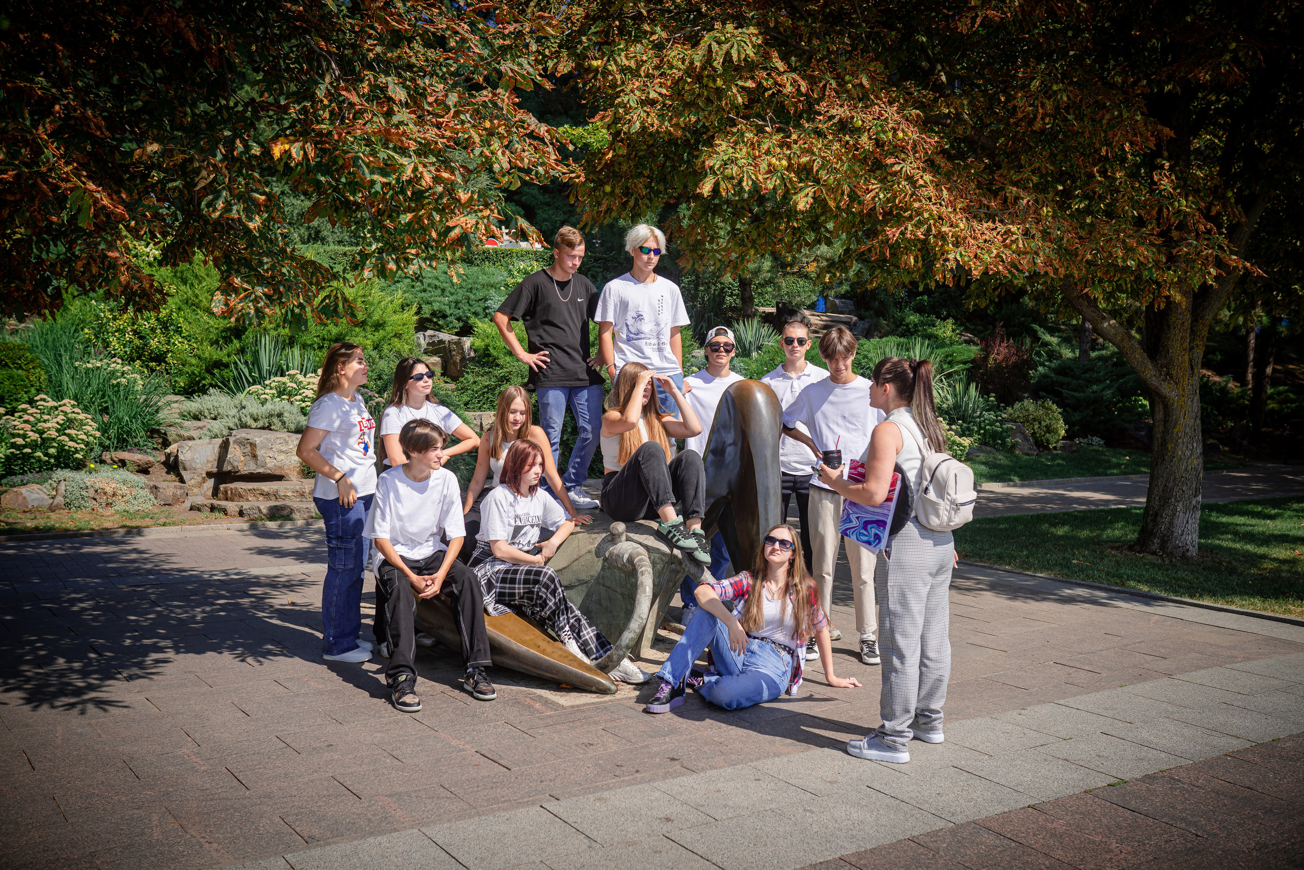 КОНТАКТЫ. Современные Выпускные Альбомы в Ростове-на-Дону