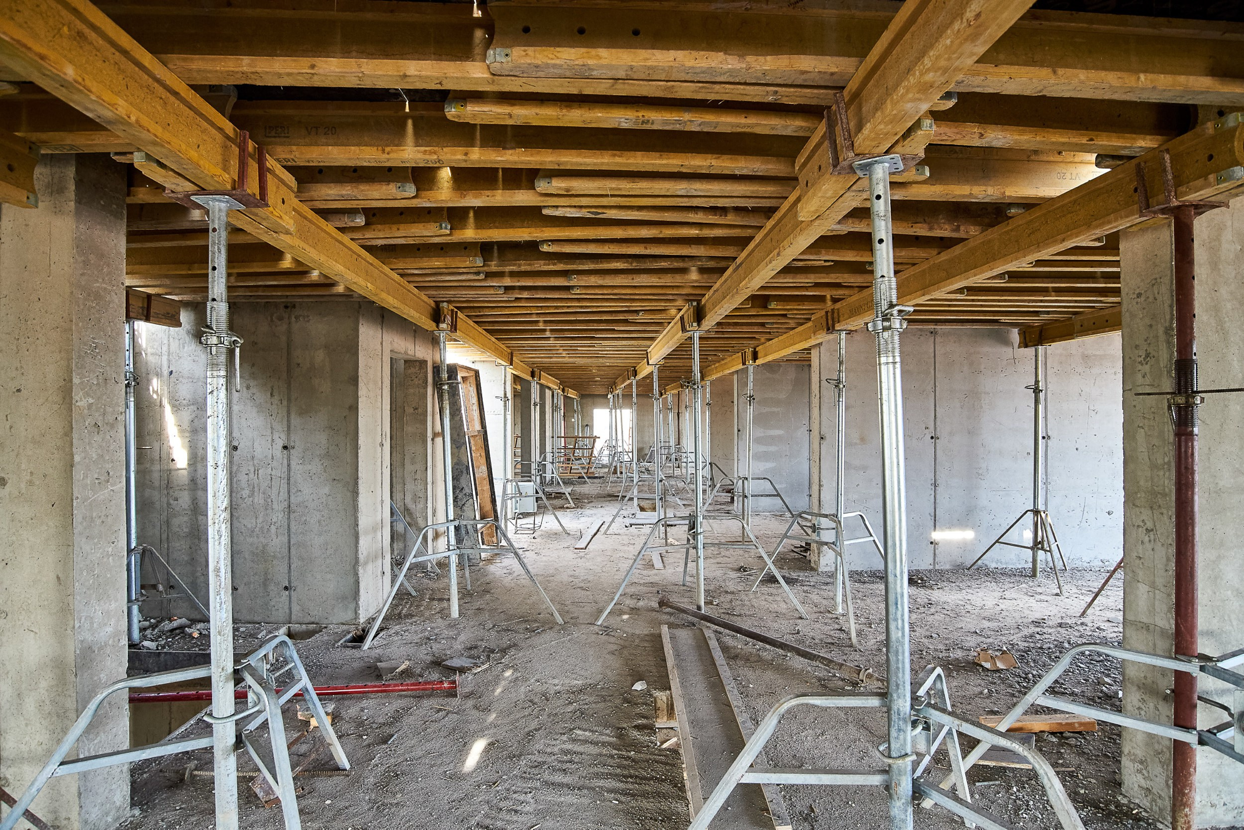 Строительство. Герман Лепёхин коммерческий фотограф в Москве: репортаж, портреты, интерьеры, производство