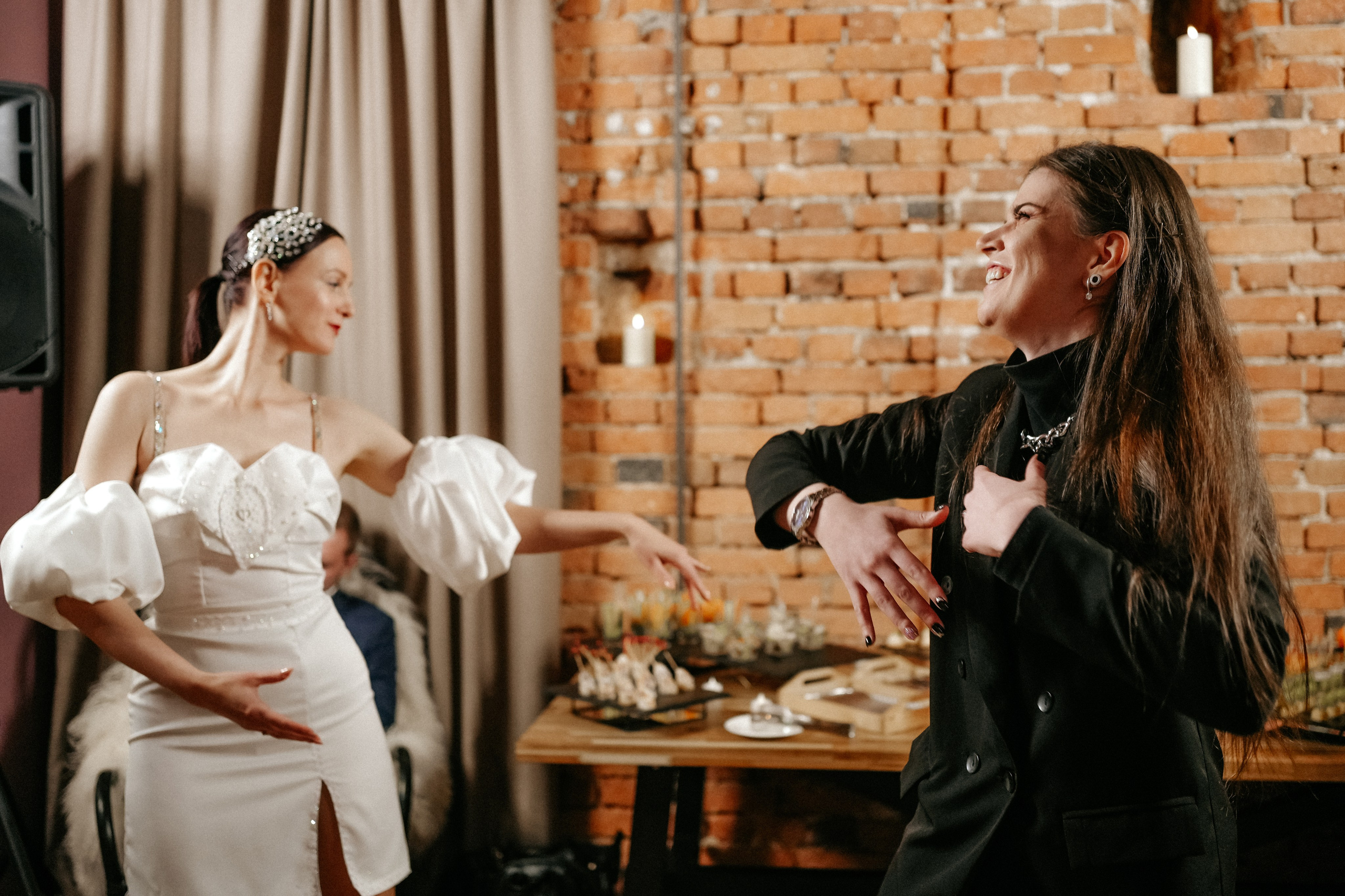 Ирина и Денис, Екатеринбург, репортаж. Фотограф Перевозкина Анна