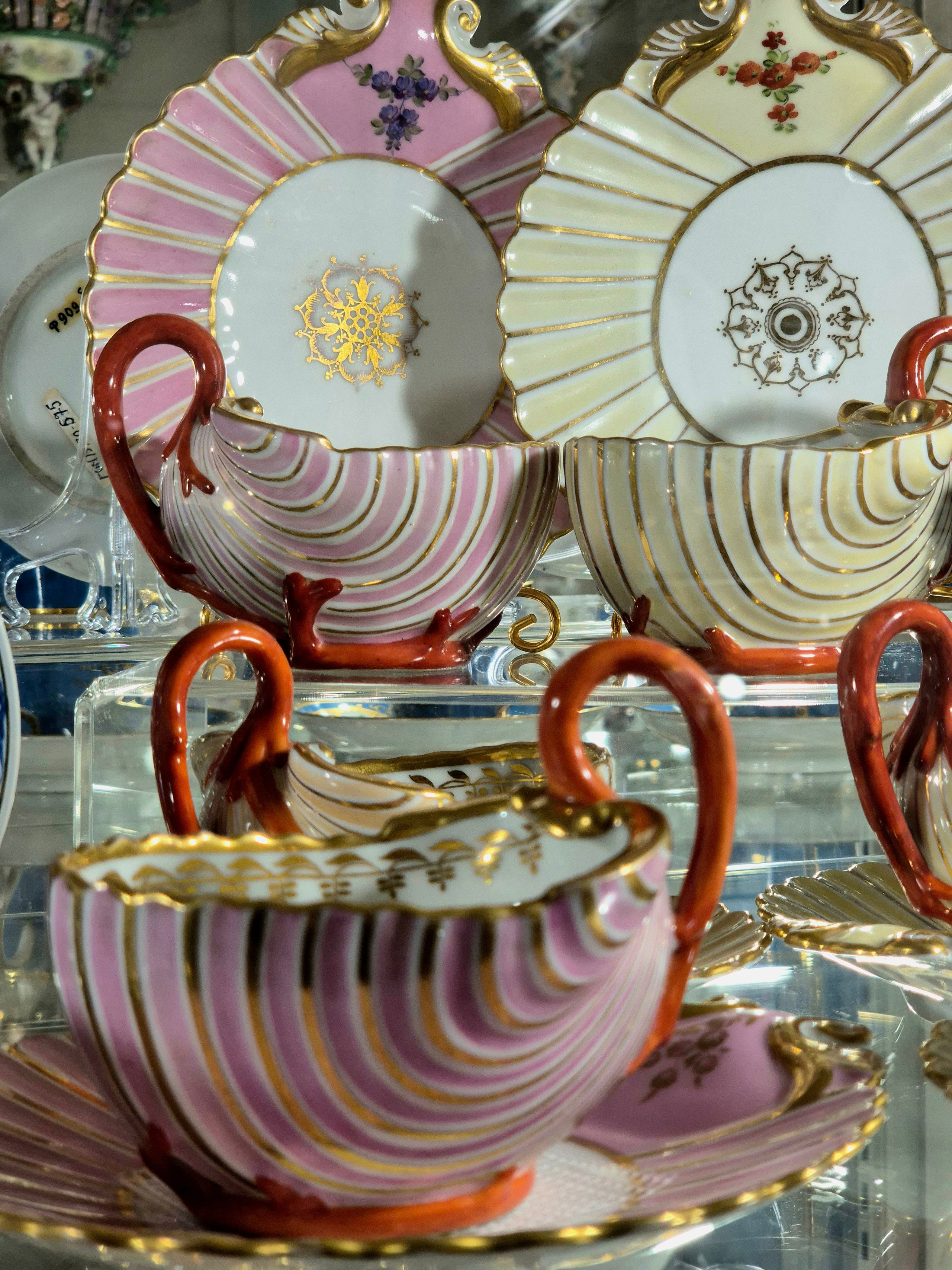 А вот 3 зала фарфорового отдела и рассказ про историю фарфора от китайских ваз до произведений советского времени на 2 часа - было очень интересно!!! 