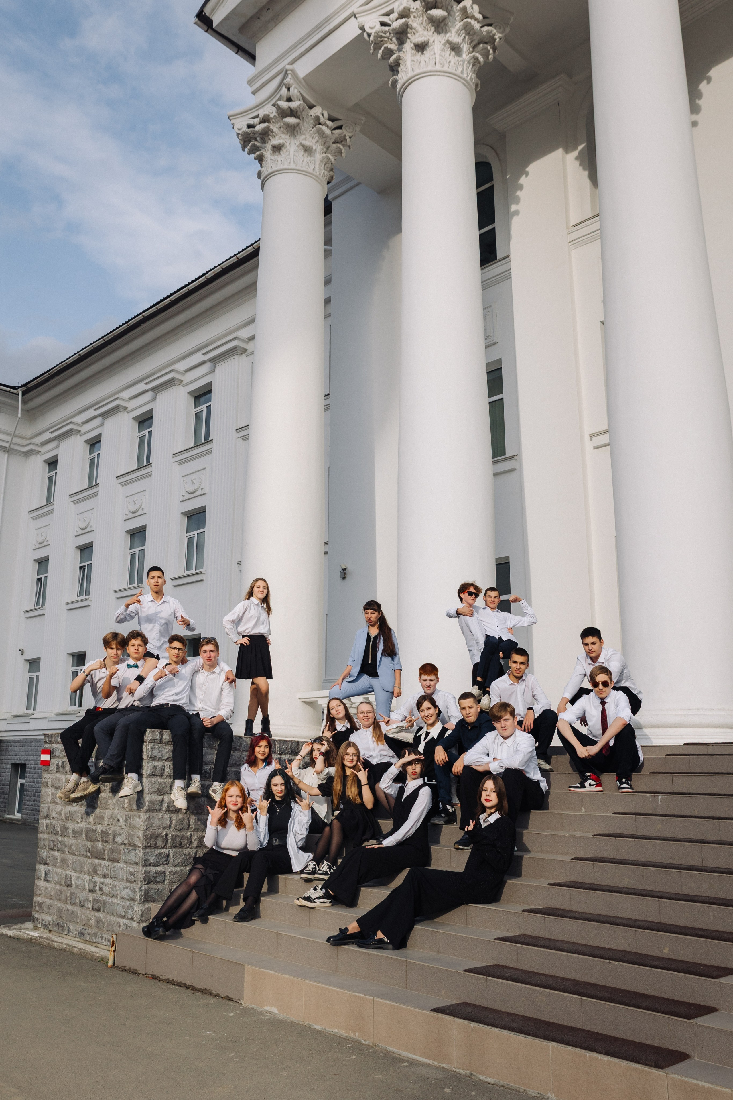 Школьная фотосессия в центре Петропавловска-Камчатского