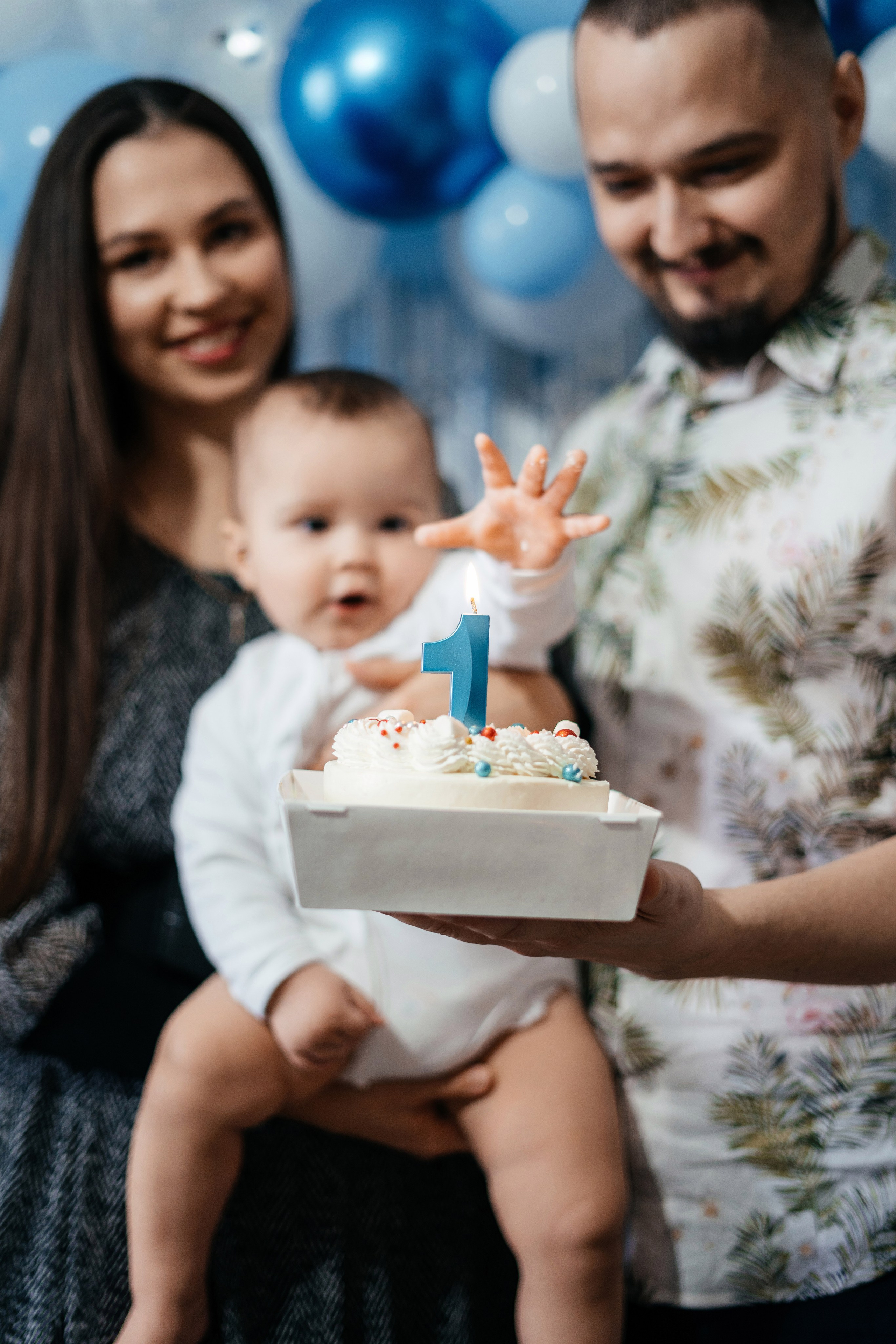 Домашнее годовасие Юры. Главная