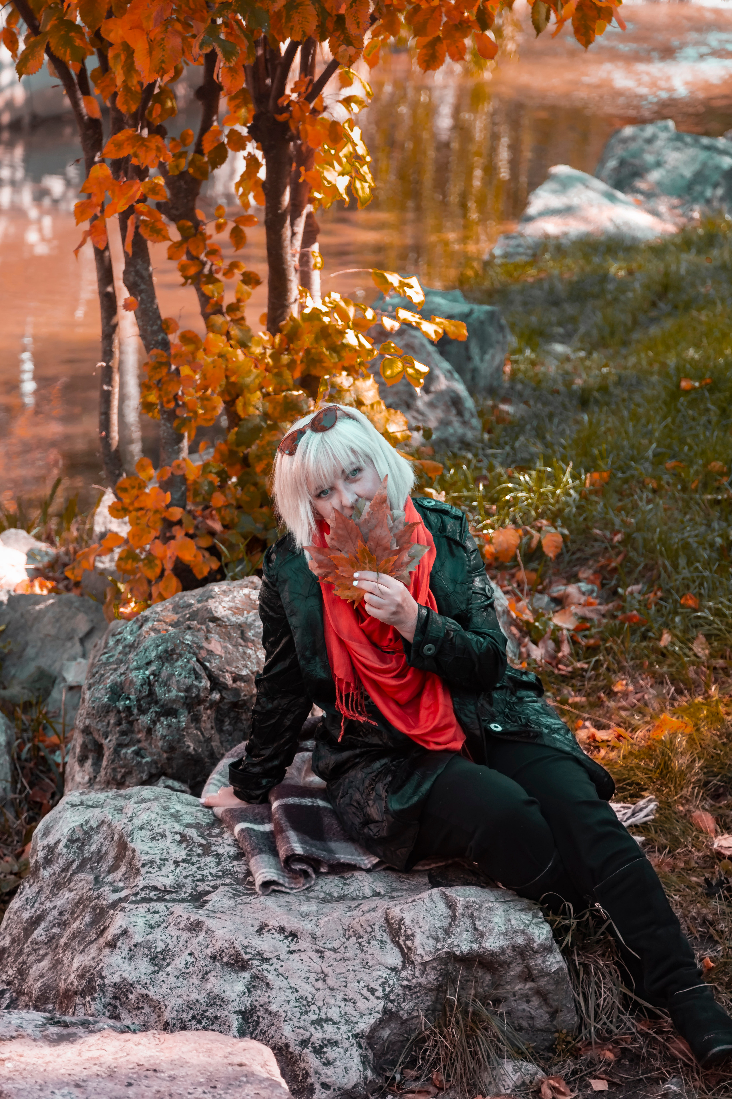 женский портрет, осенний портрет, фотопрогулка по городу, экспресс-фотосессия, лайфстайл фотосессия, фотограф в Симферополе, женский фотограф, коуч-фотограф, заказать фотосессию в Симферополе, фотосессия для девушки, фотосессия для женщины, женщина 50+, женская красота, осенние краски, художественная фотография, фотосессия у профессионала