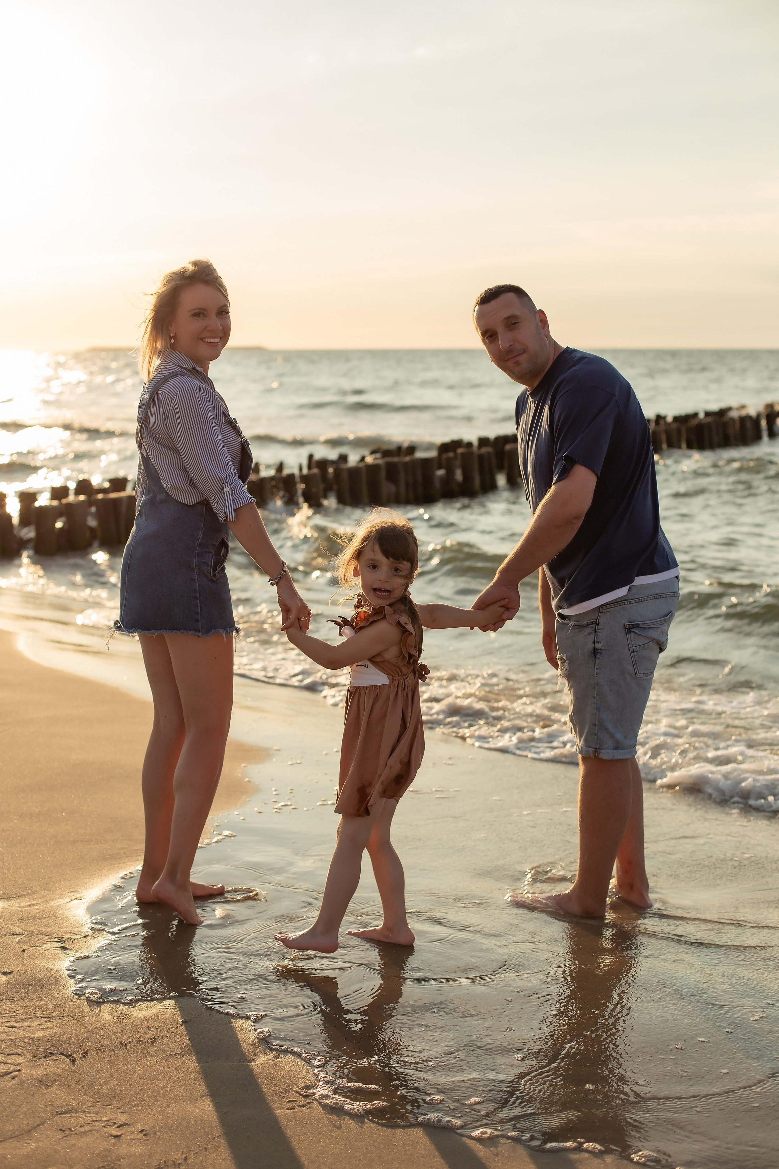 Есеня и родители. Малиновка. Фотограф в Калининграде Решетникова Алина