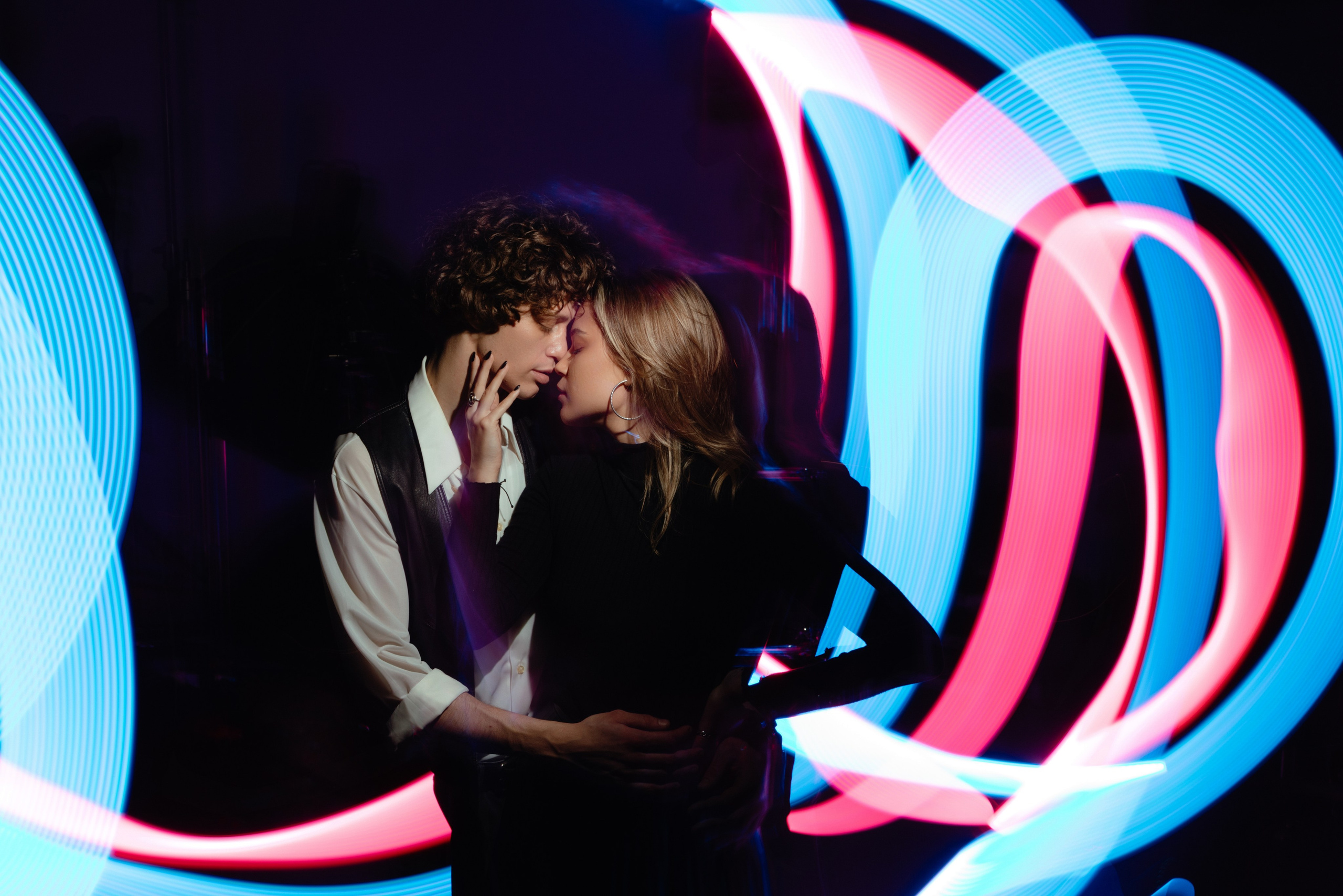 Фотостудия «Движ» (Краснодар). Свадебный фотограф в Симферополе (Крым) Валерия Воловидник