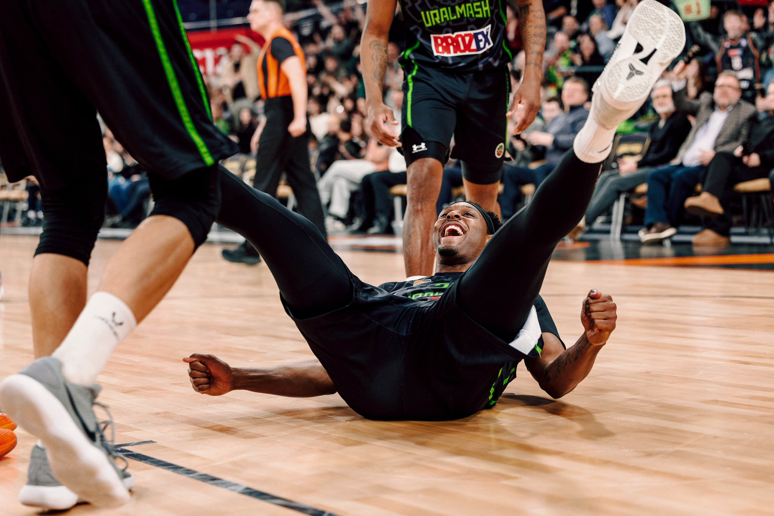 Winline Basket Cup — УРАЛМАШ — УНИКС. Лёшка Варзегов — фотограф