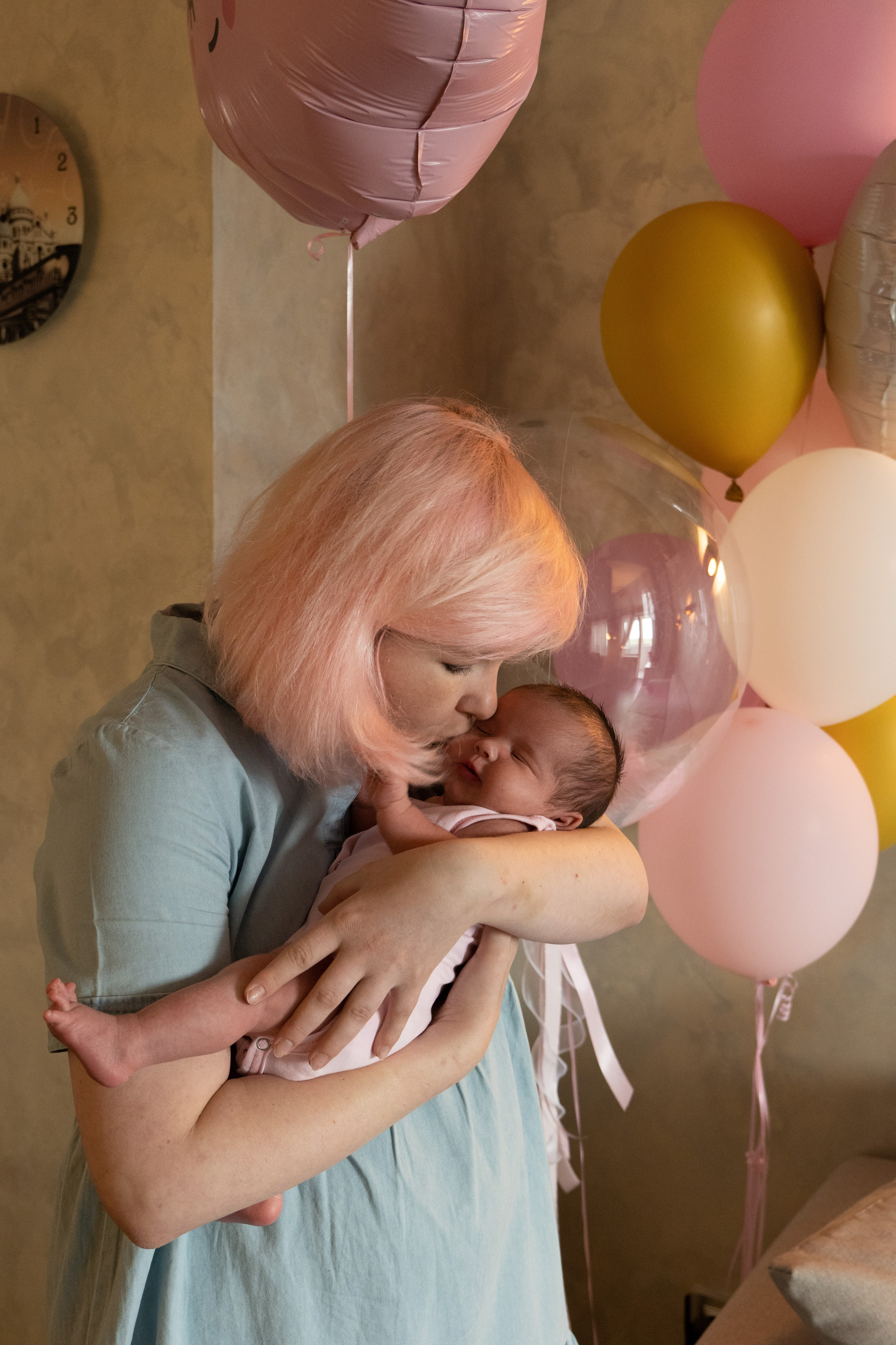 Домашняя фотосессия с новорожденным. Фотограф видеограф Ольга Василевская