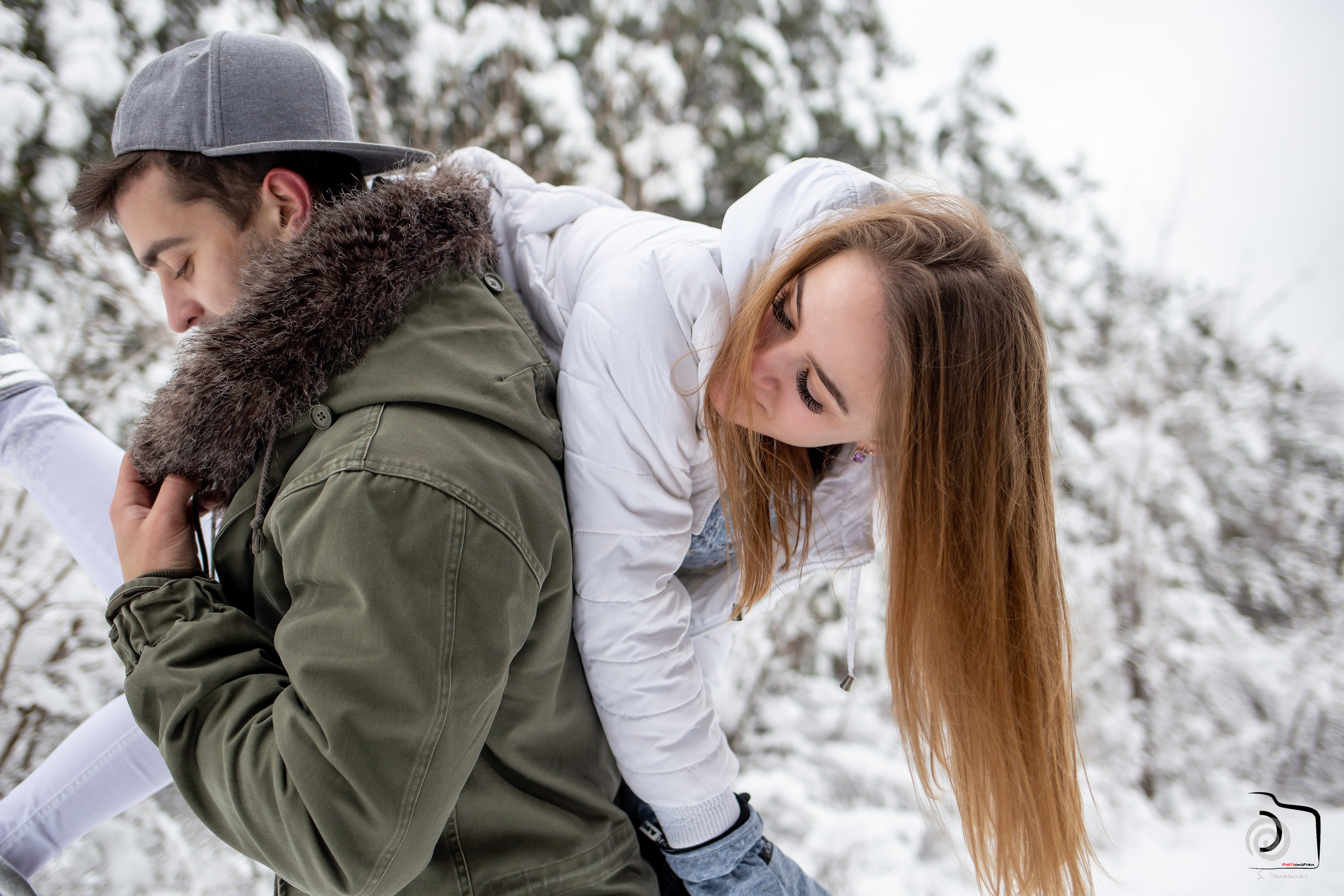 Зима.Снежки. Фотограф Сергей Горбачёв