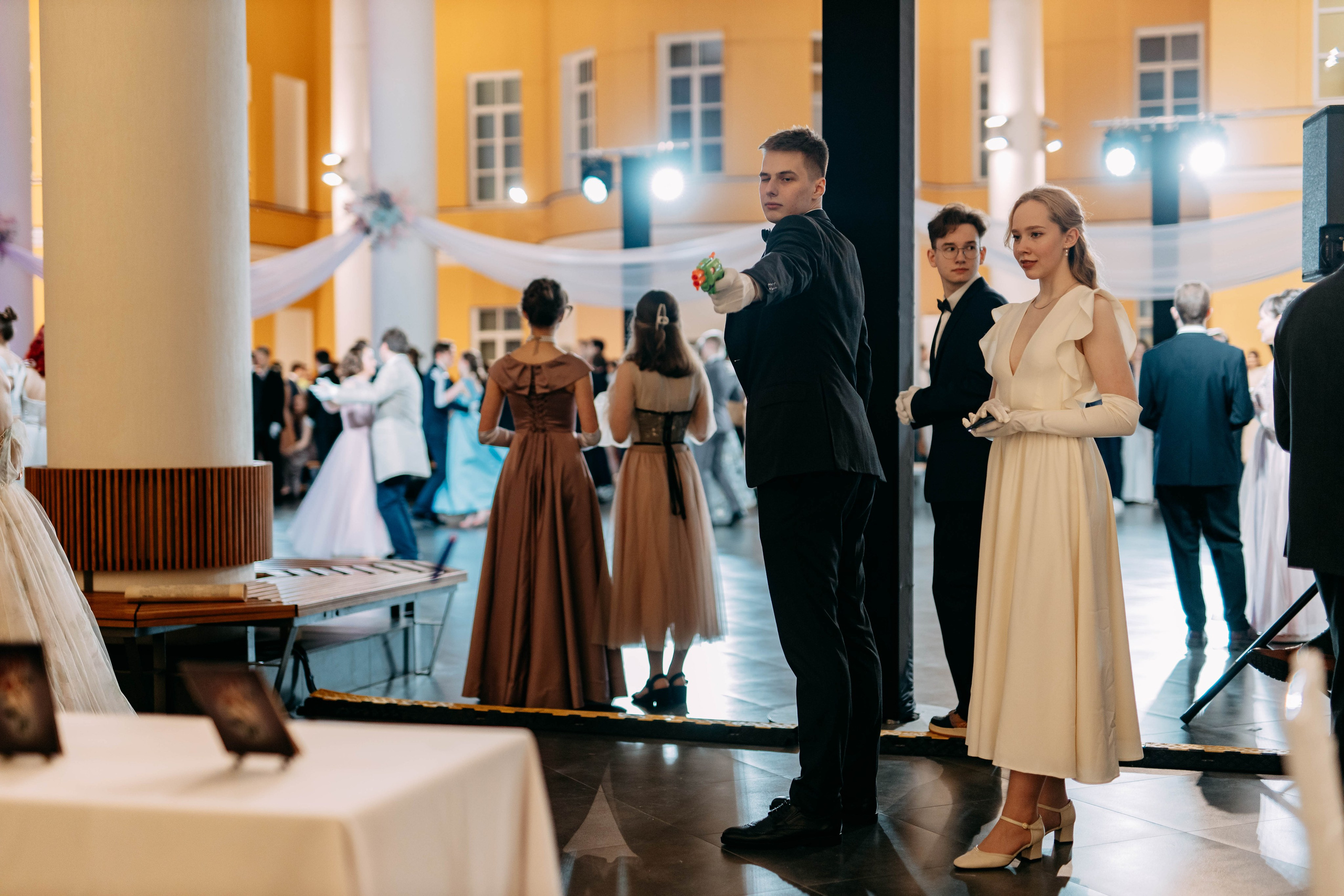 Бал студентов ВШЭ. Фото и видео съемка. Андрей Ионов