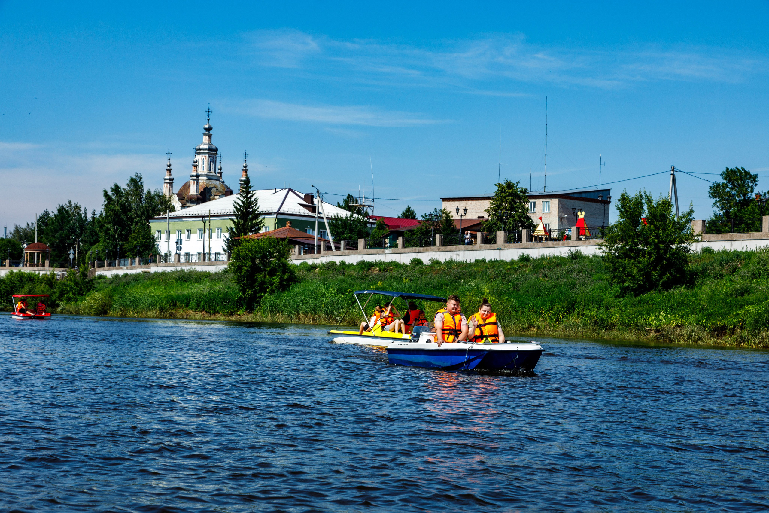 Прогулки по реке. Фотограф Андрей Гузеев
