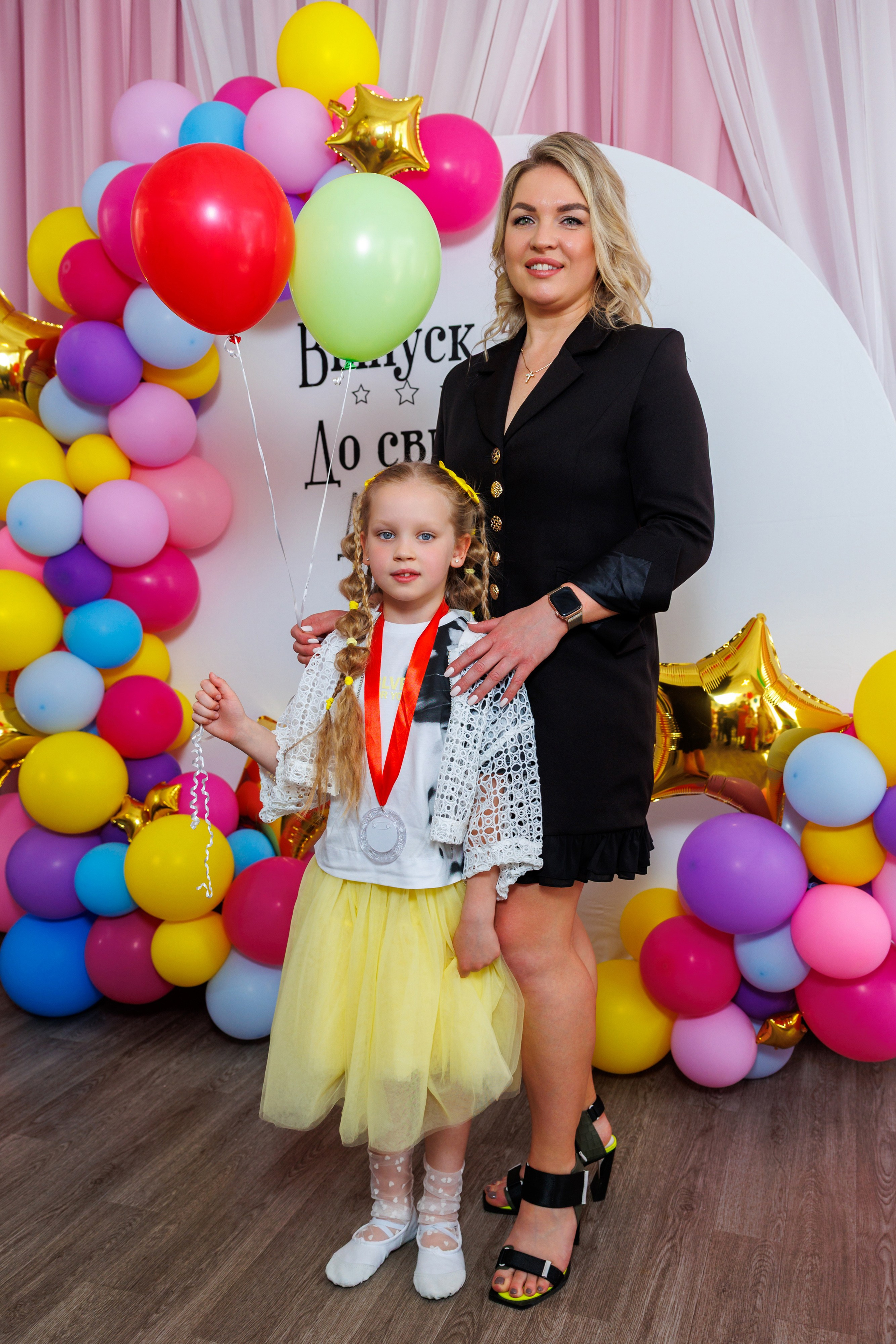 Выпускной 2025 дет сад 104. Коммерческий фотограф Андрей Тремасов