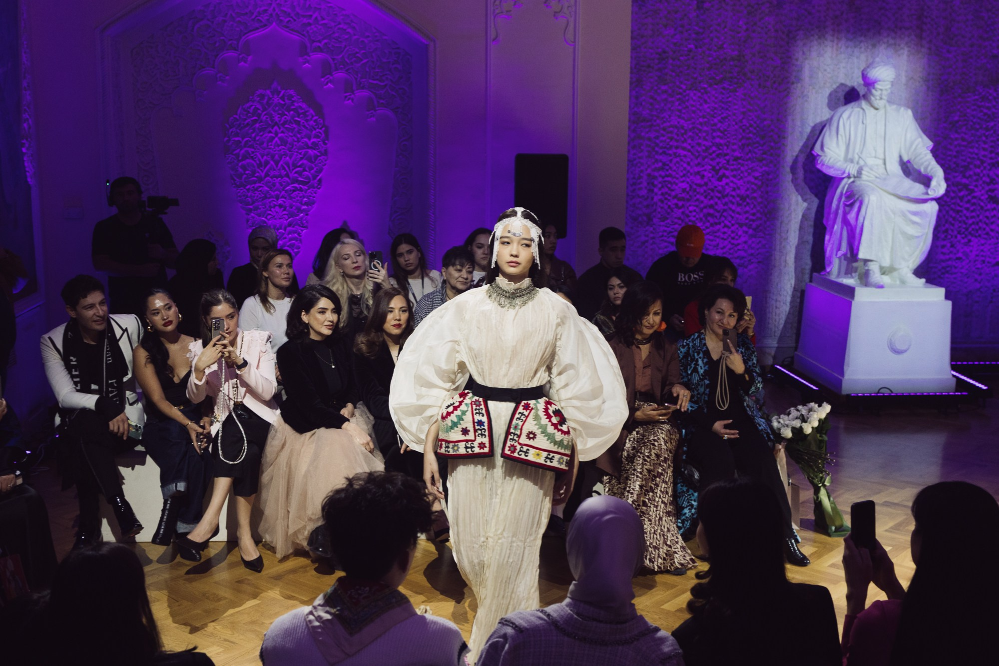 Uzbekistan daily. Commerce & art photographer