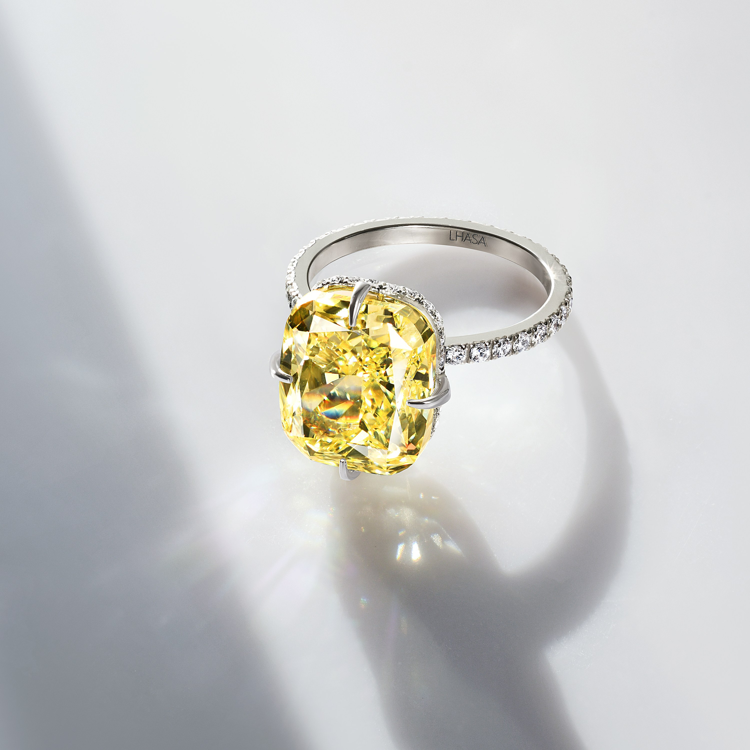 Премиальная имиджевая съемка ювелирных украшений, кольца