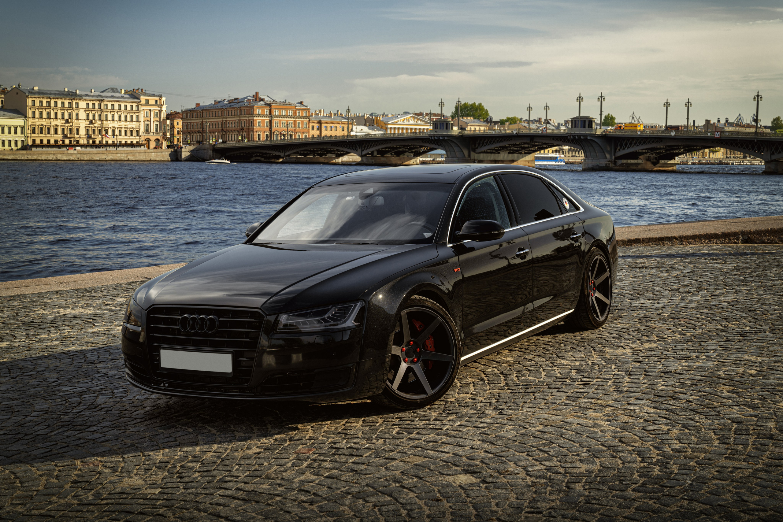 Audi A8 D4. Антон Незримый | Фотограф в Санкт-Петербурге