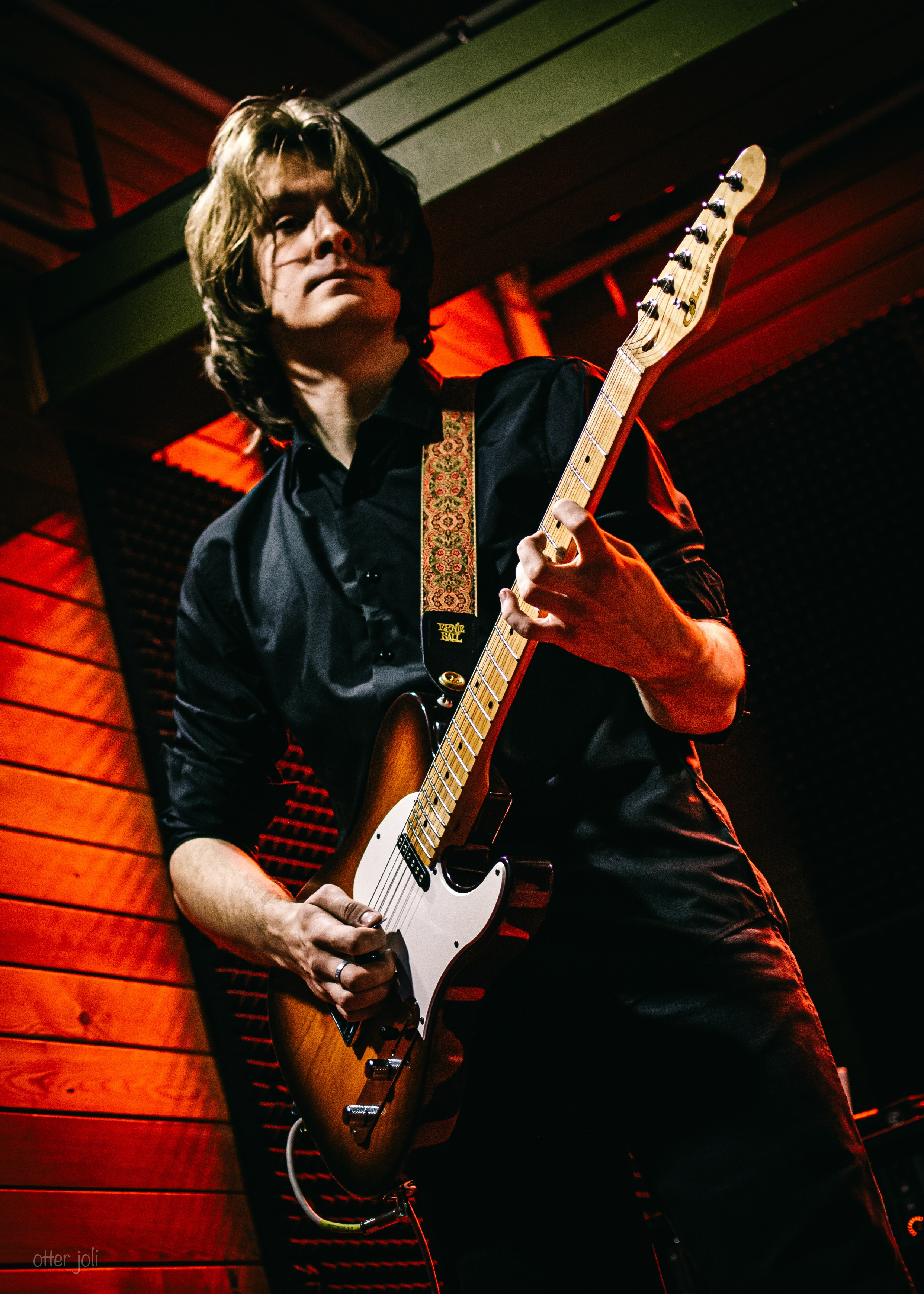 Голова Муэссы | Китайский лётчик Джао Да. Концертный репортёр Валерия Сафина