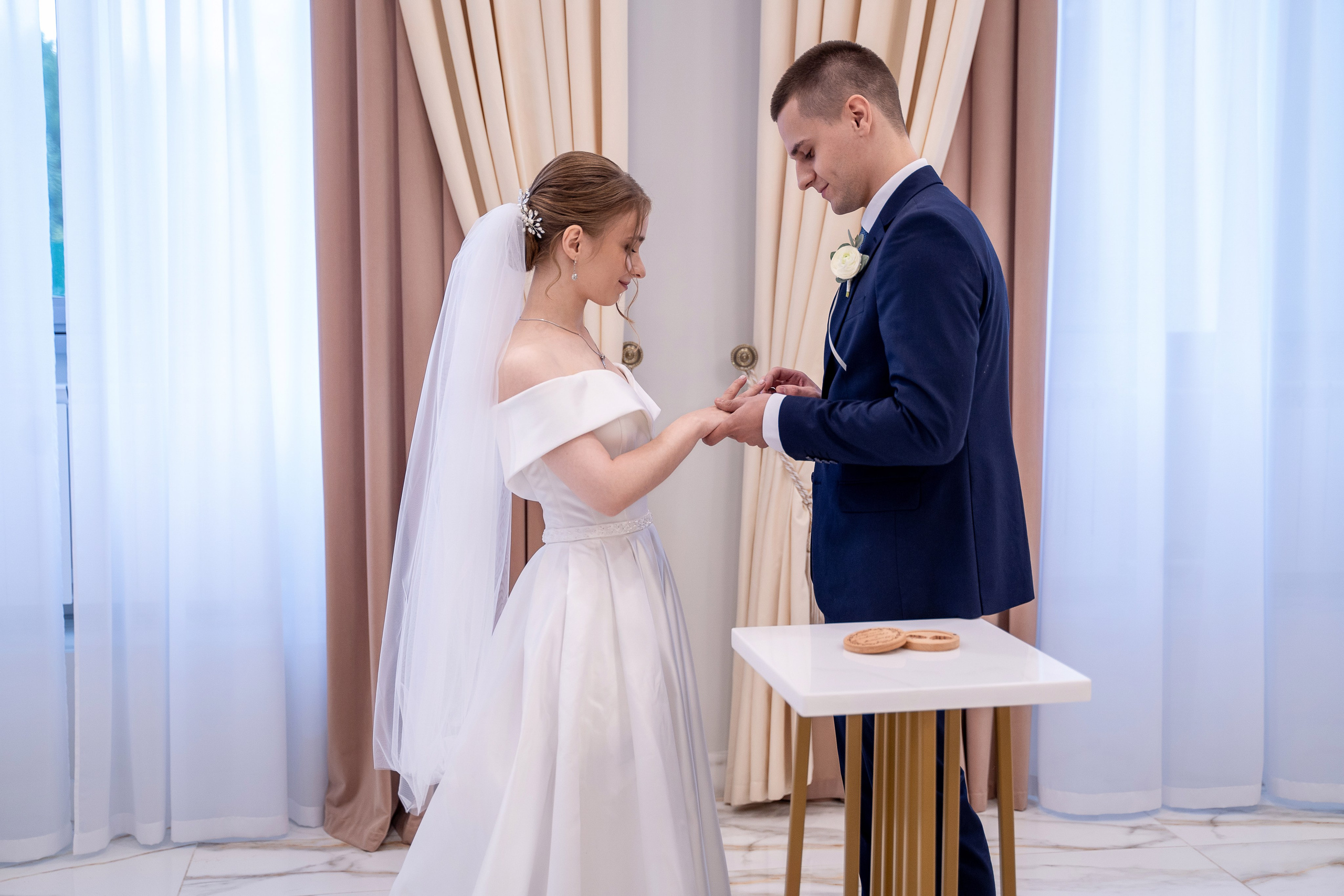 Александр и Виктория. Архив