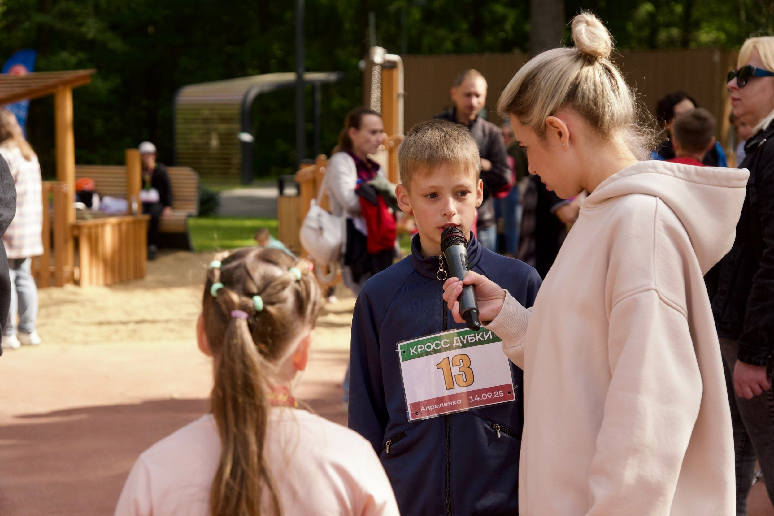 Забег в парке «Дубки». Кафе «БЕЛКА НАШЕПТАЛА». Ну оооочень концептуальное кафе