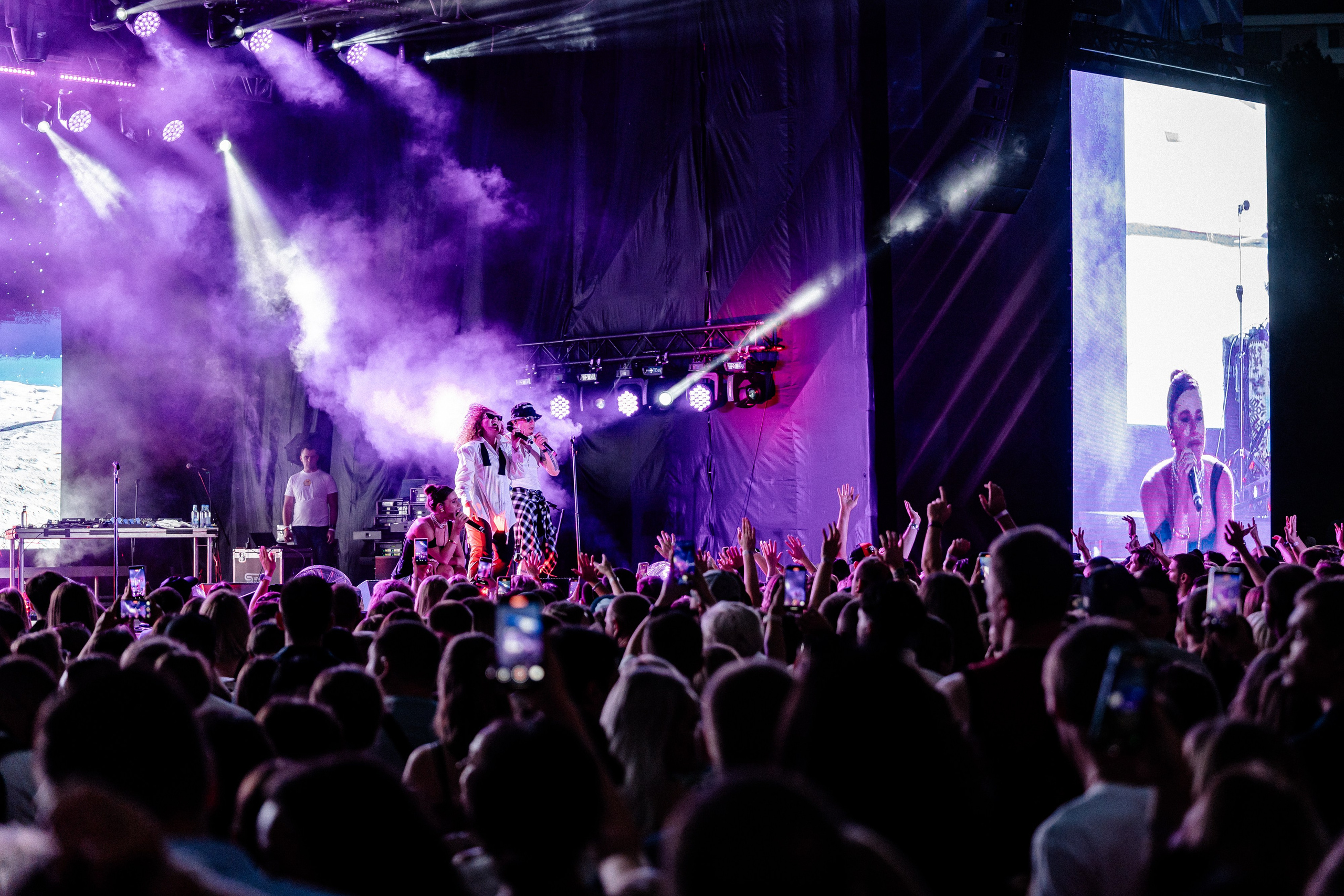 Лёша Свик • Банд’Эрос • Олег Майами • Filatov & Karas. Свадебный и репортажный, фуд фотограф в Новороссийске Евгений Александриди