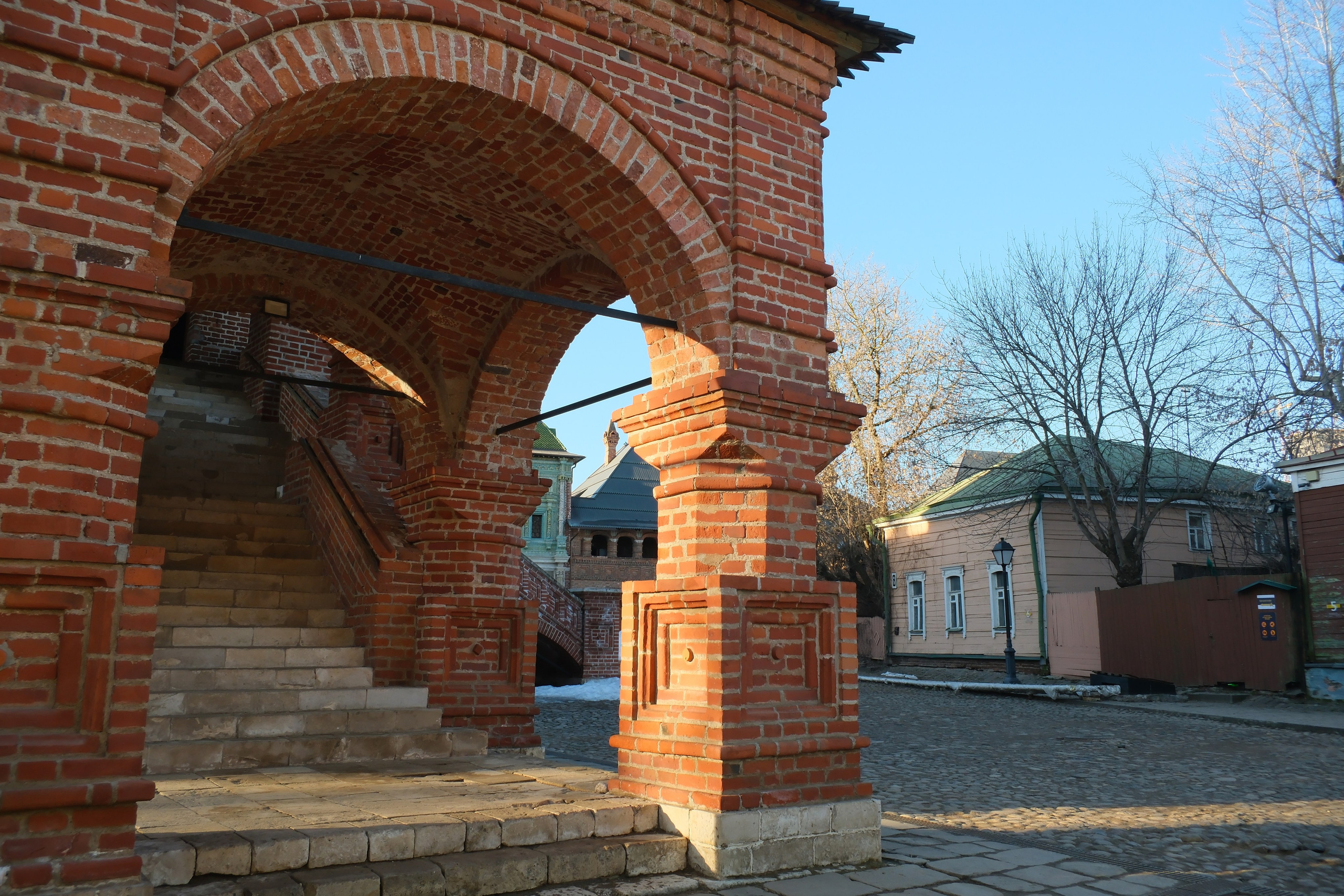 Улица, люди, жизнь…