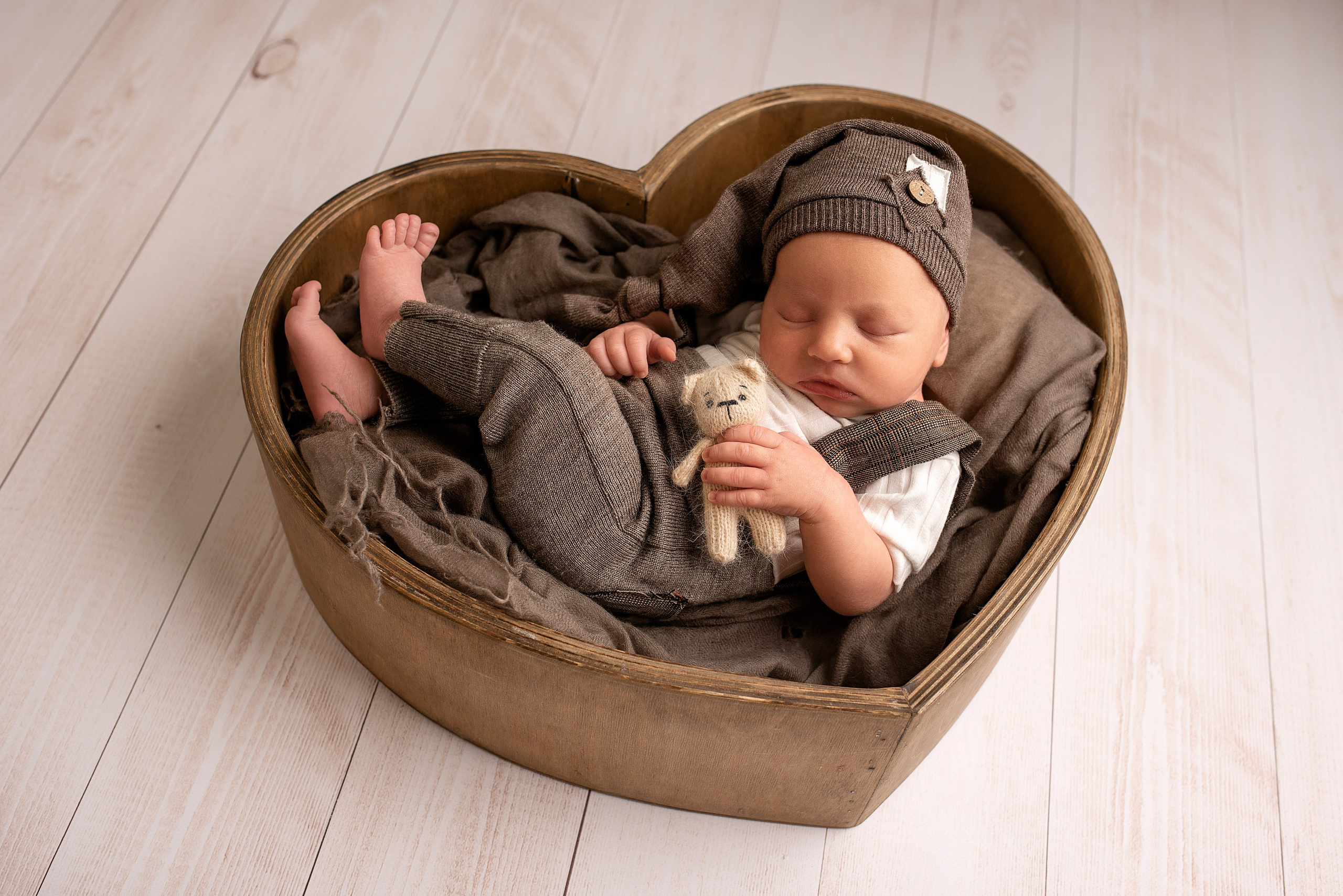 Новорождённые мальчики. Детский фотограф новорождённых в Минске Боровик Екатерина