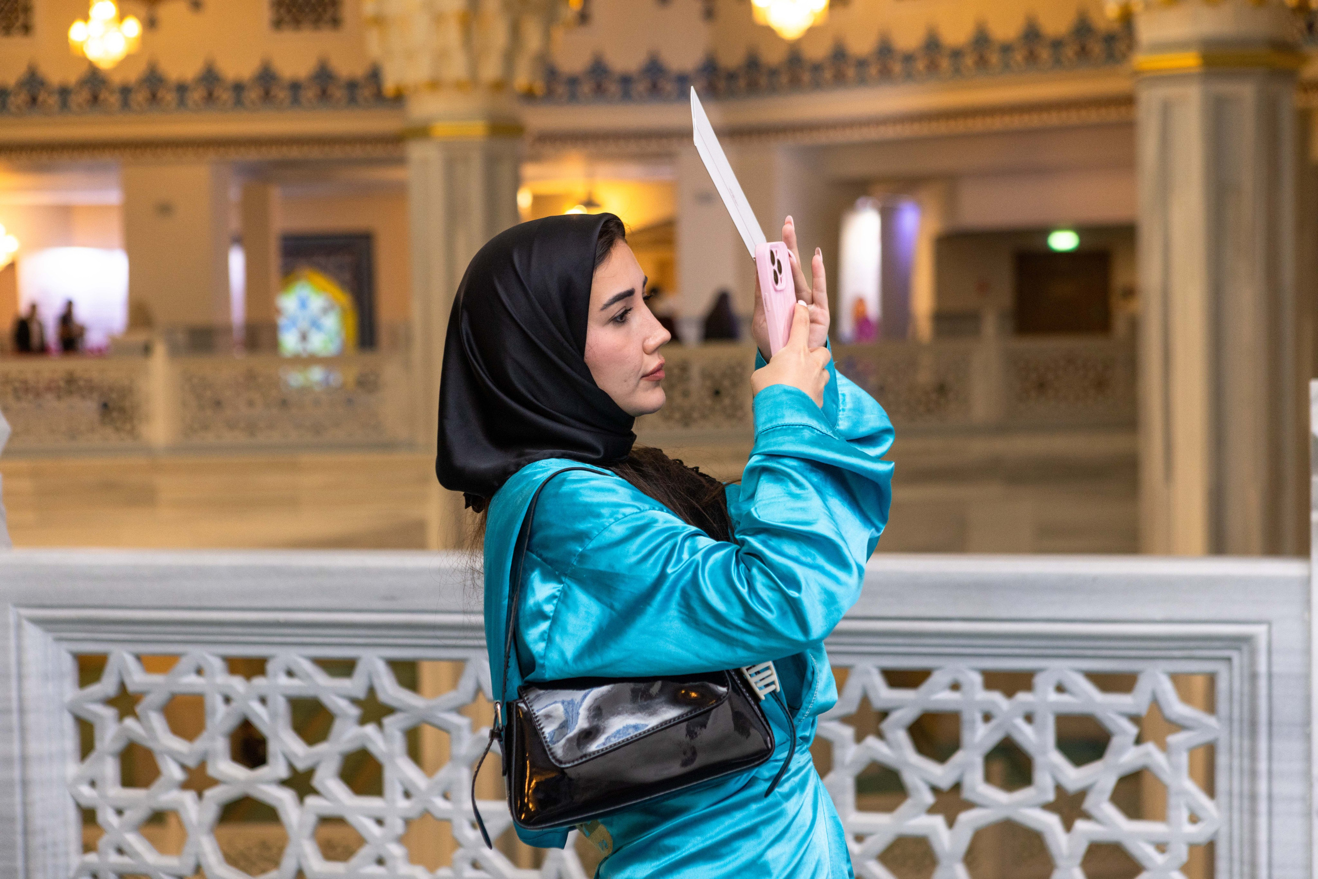 Открытие выставки Мир Корана. Рекламный, предметный, репортажный, семейный фотограф и художник в Москве