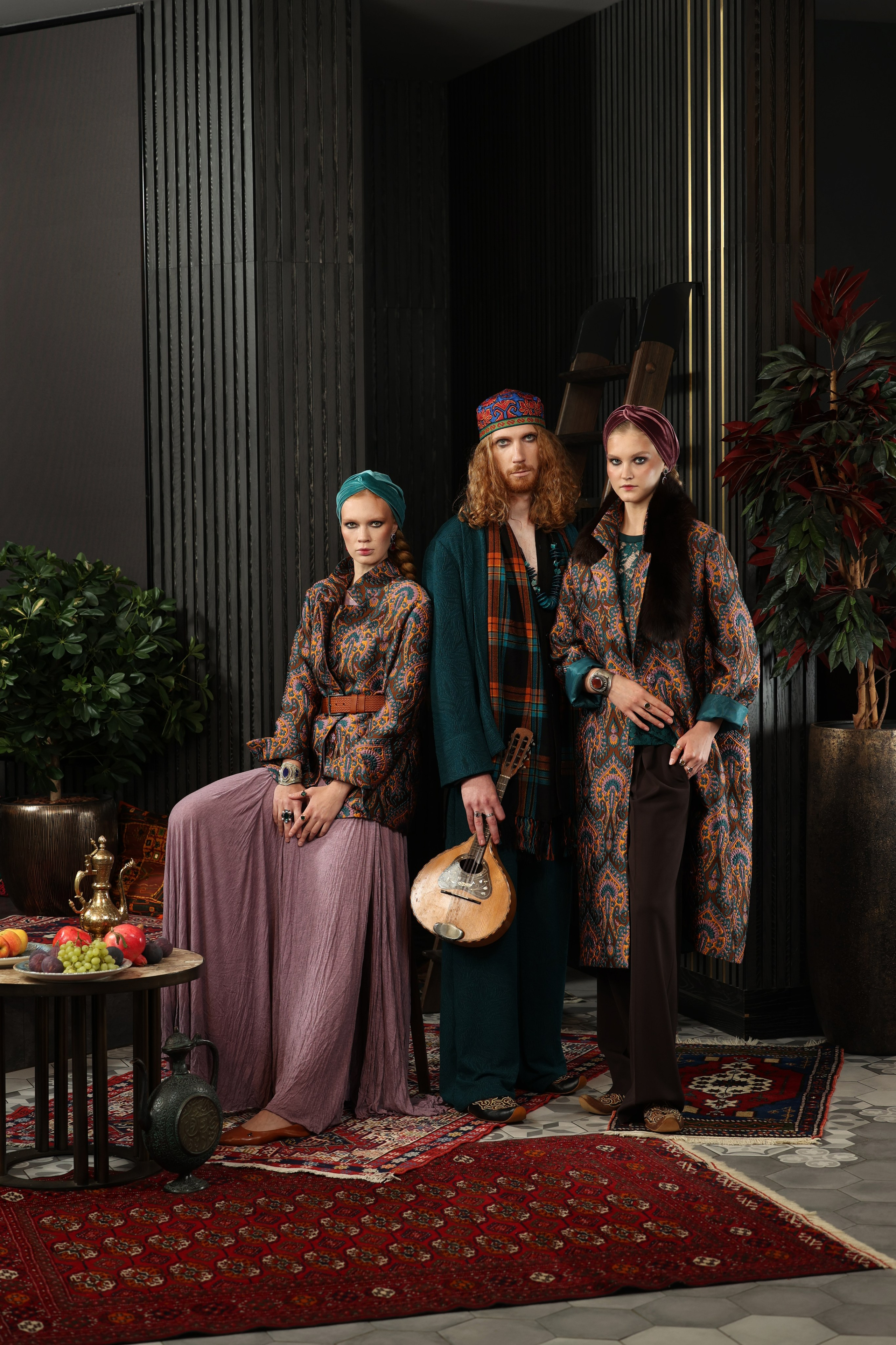 Коллекция дизайнера одежды Р. Исхакова 2024 г. Главная