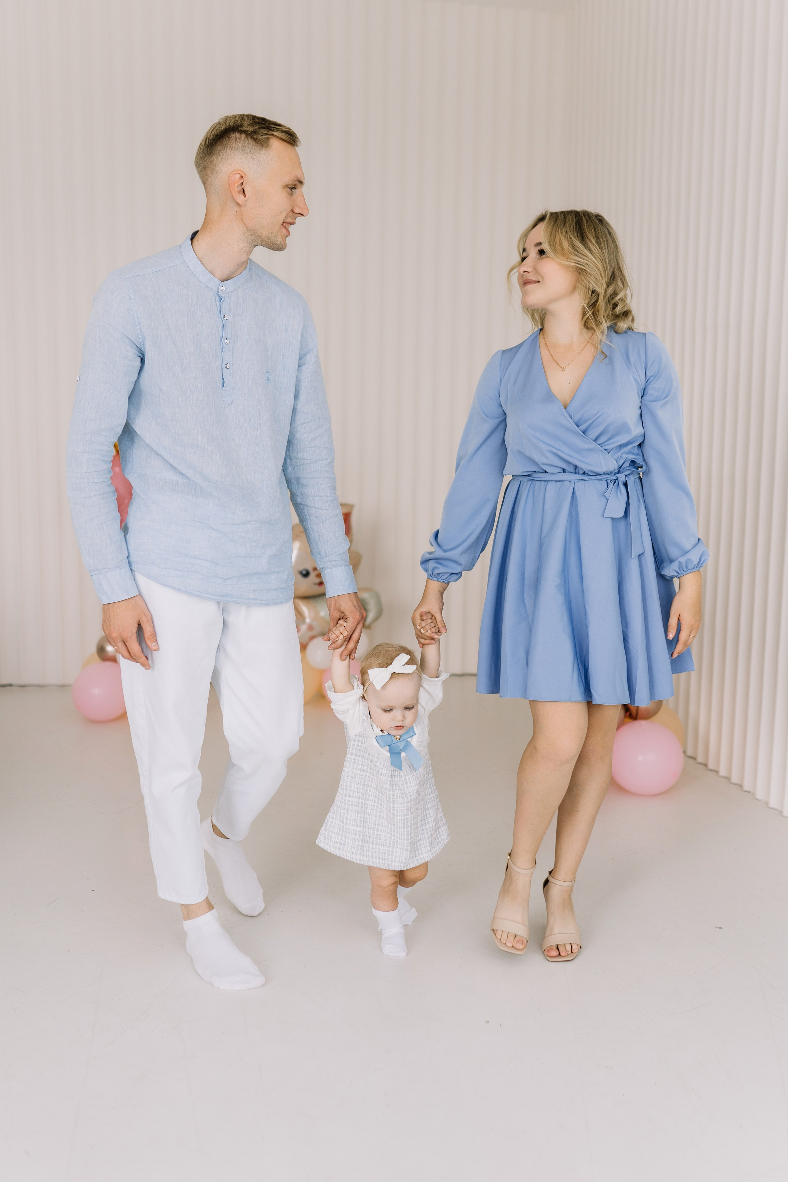 Николь 1 годик