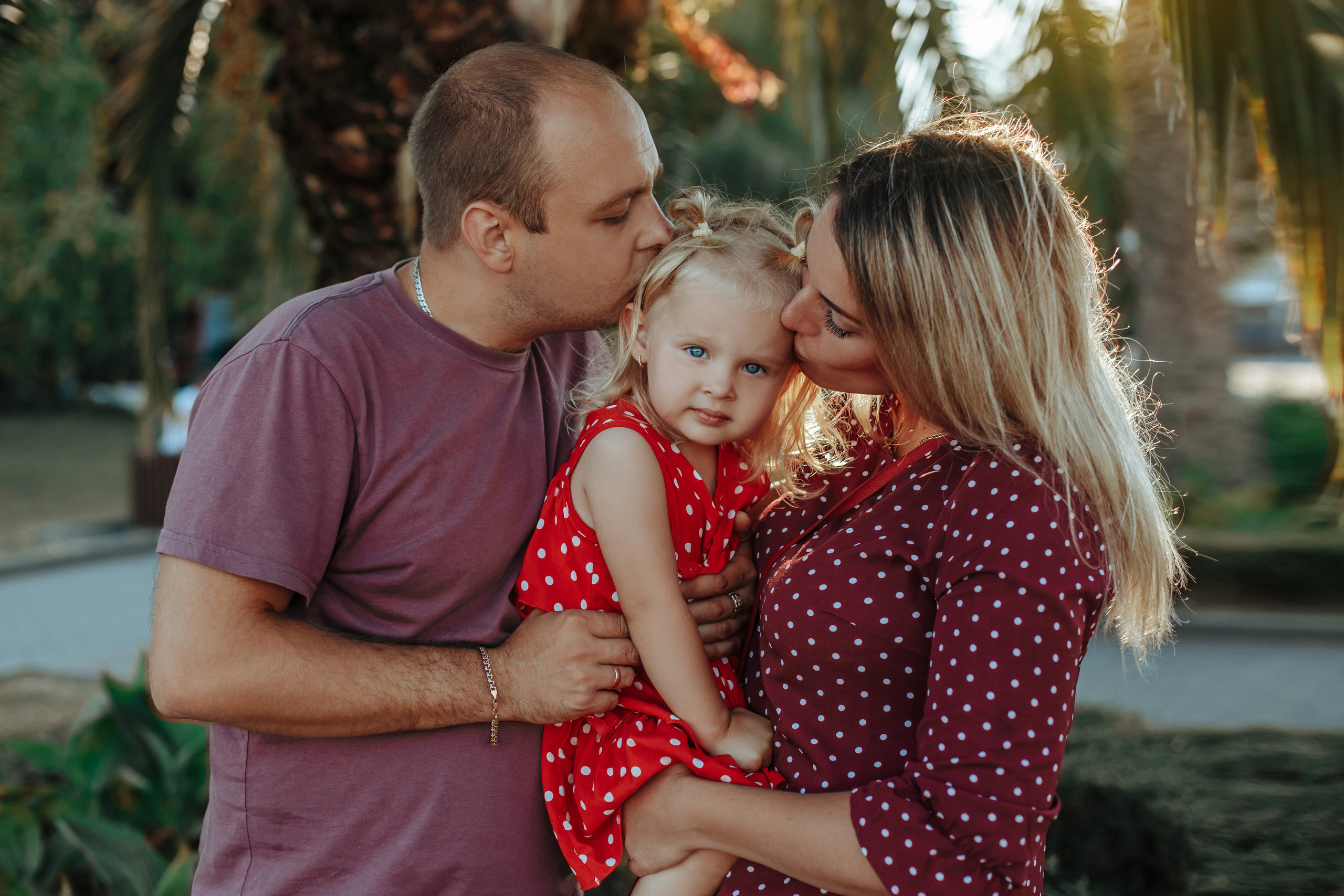 Прайс на фотосессии в в Сочи, Стоимость фотосессии Милана Довгаль. Милана Довгаль - семейный фотограф и видеограф  в Адлере и Сочи