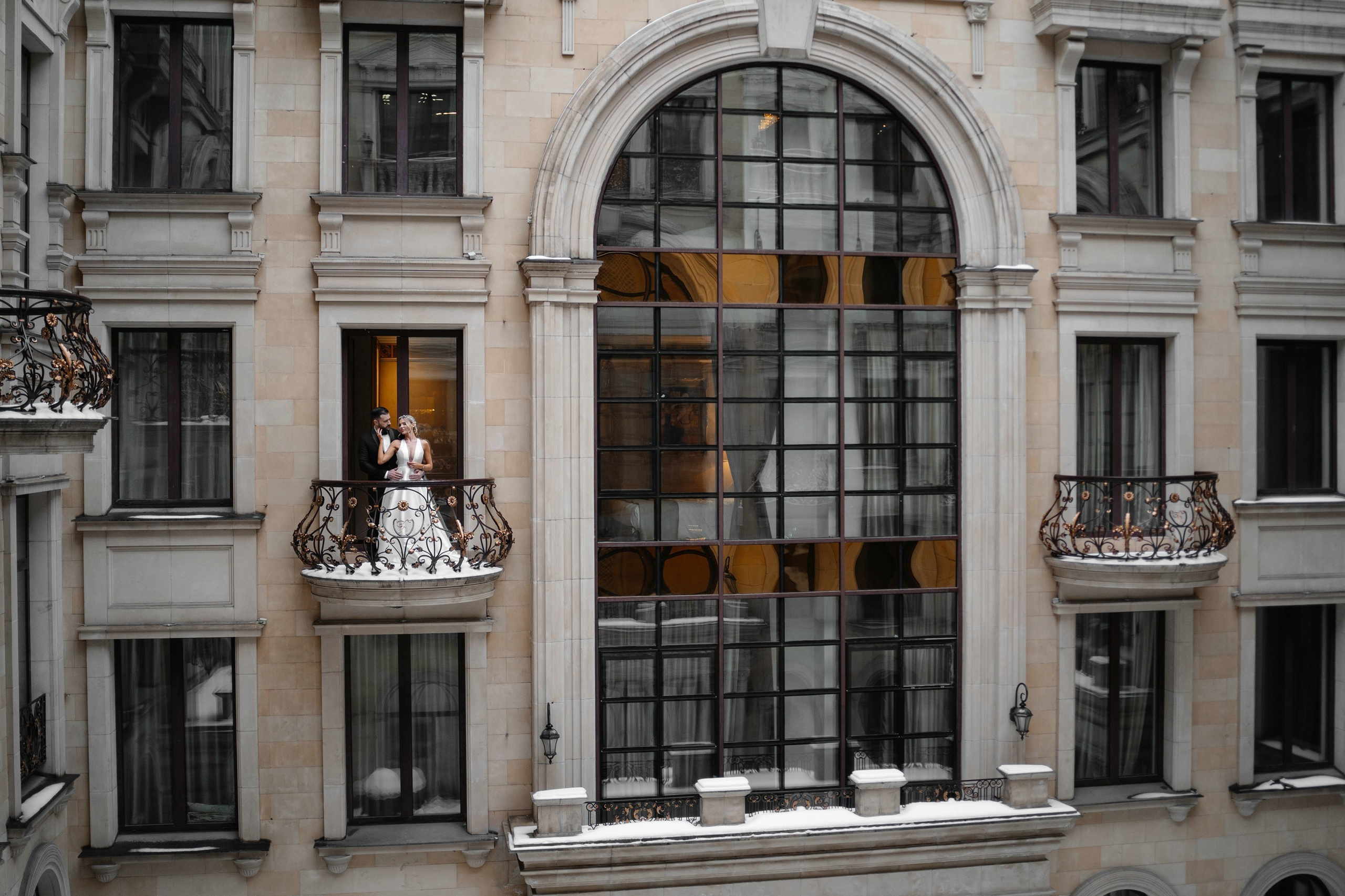 Свадебная фотосессия в отеле St. Regis Москва Никольская. Свадебный и семейный фотограф в Москве Светлана Зоткина