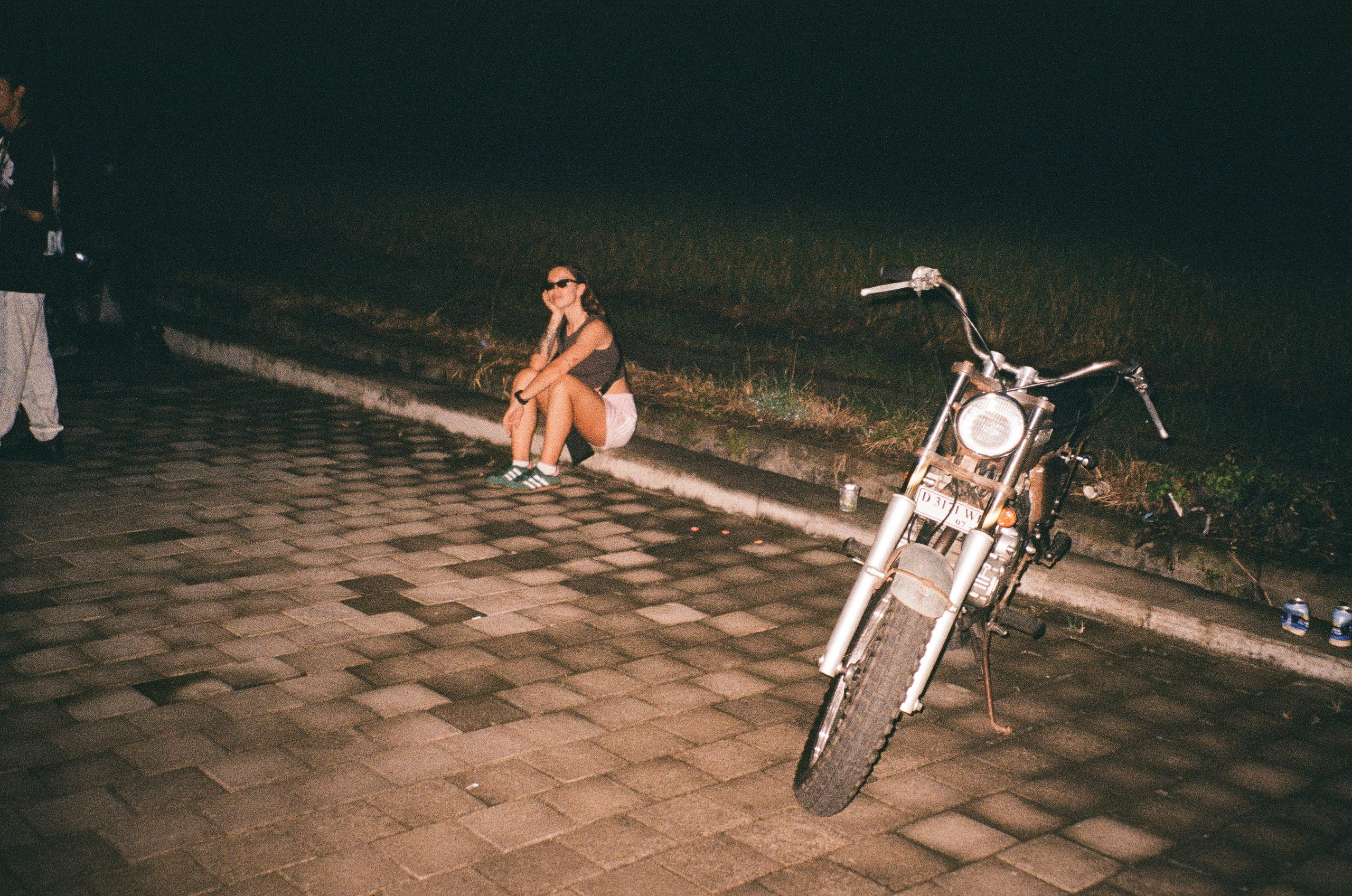 SOMEWHERE. Carolinetru